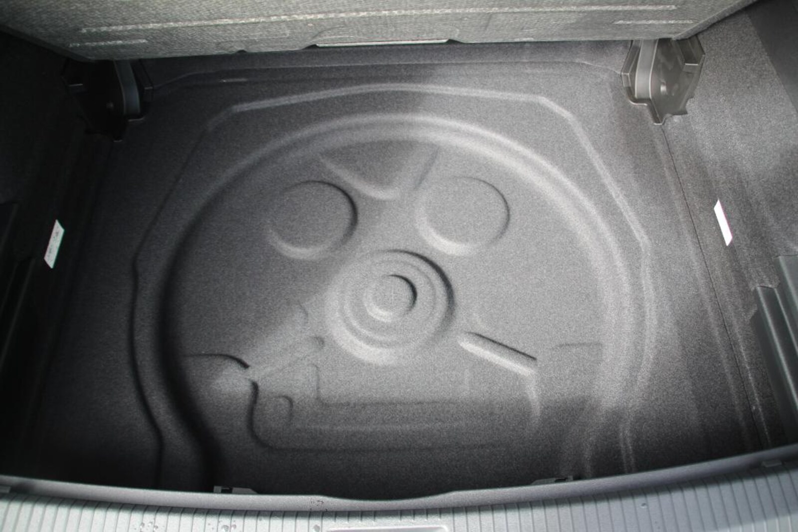 Volkswagen Tiguan – Bild 9