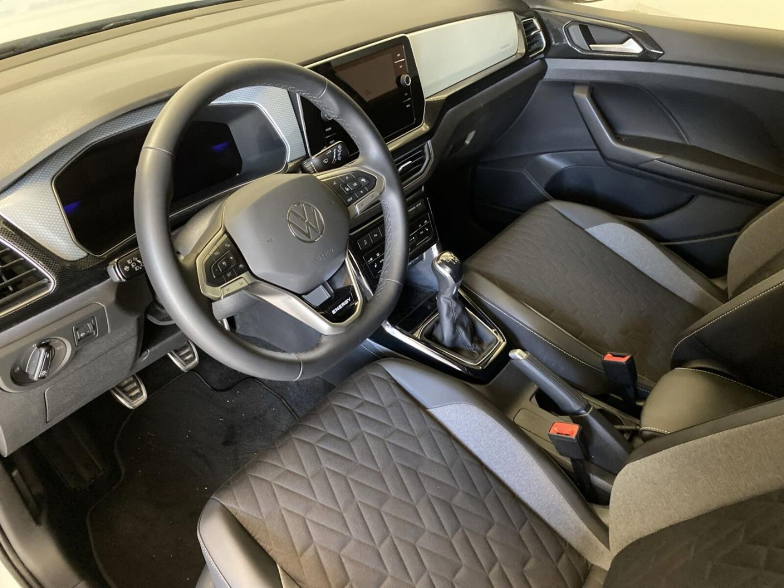 Volkswagen T-Cross – Bild 6