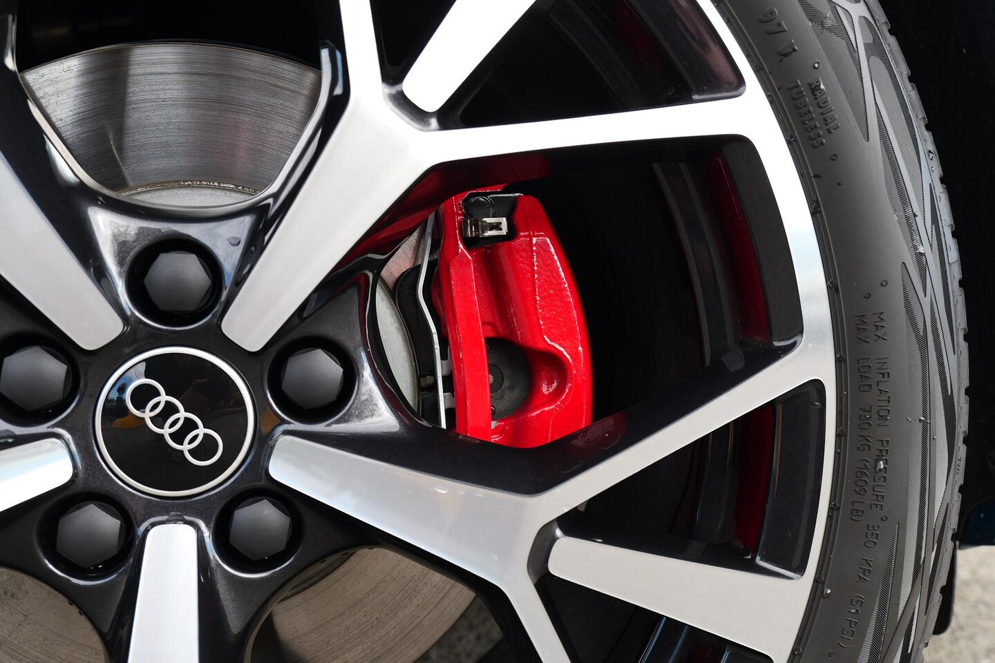 Image about Audi Q3 Sportback TFSI quattro 195 kW