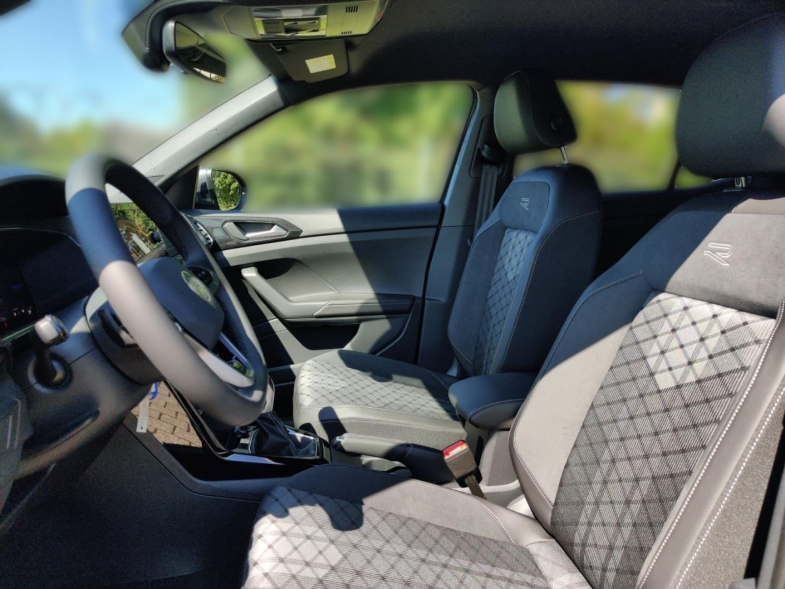 Volkswagen T-Cross – Bild 7