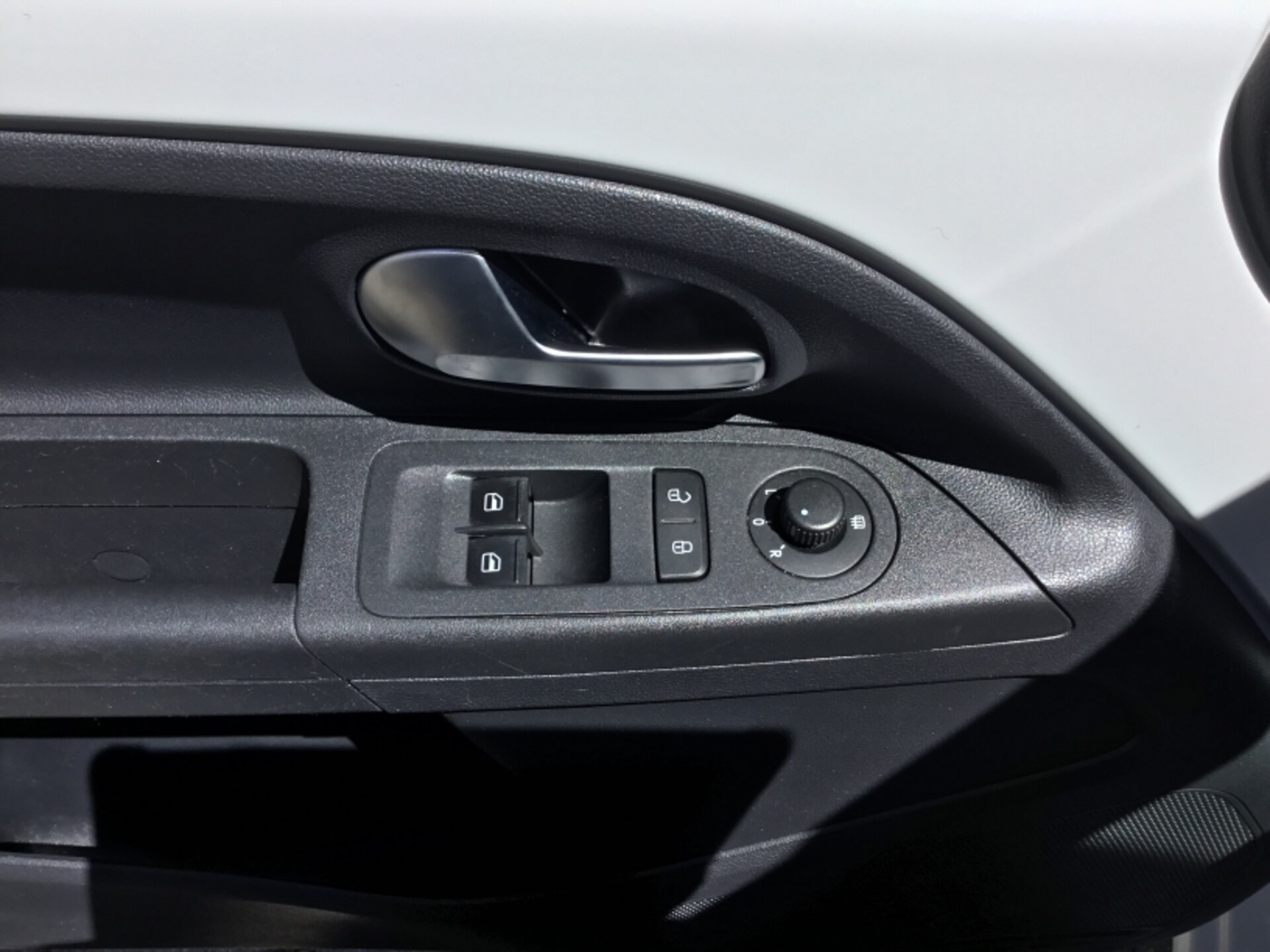 Volkswagen up! move up!