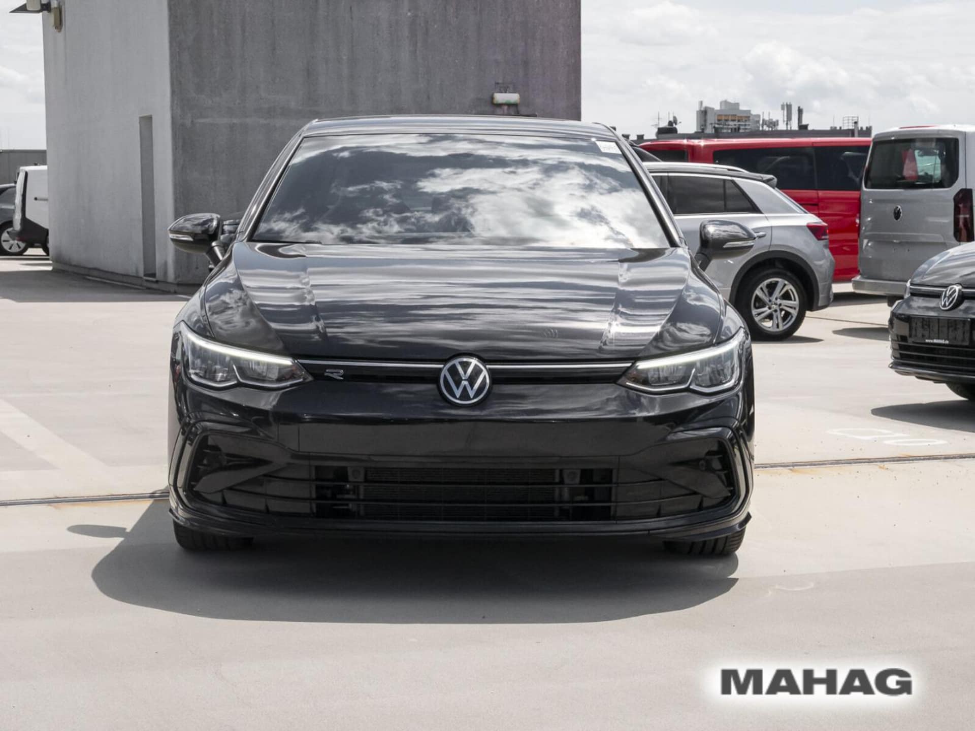 Volkswagen Golf R-Line