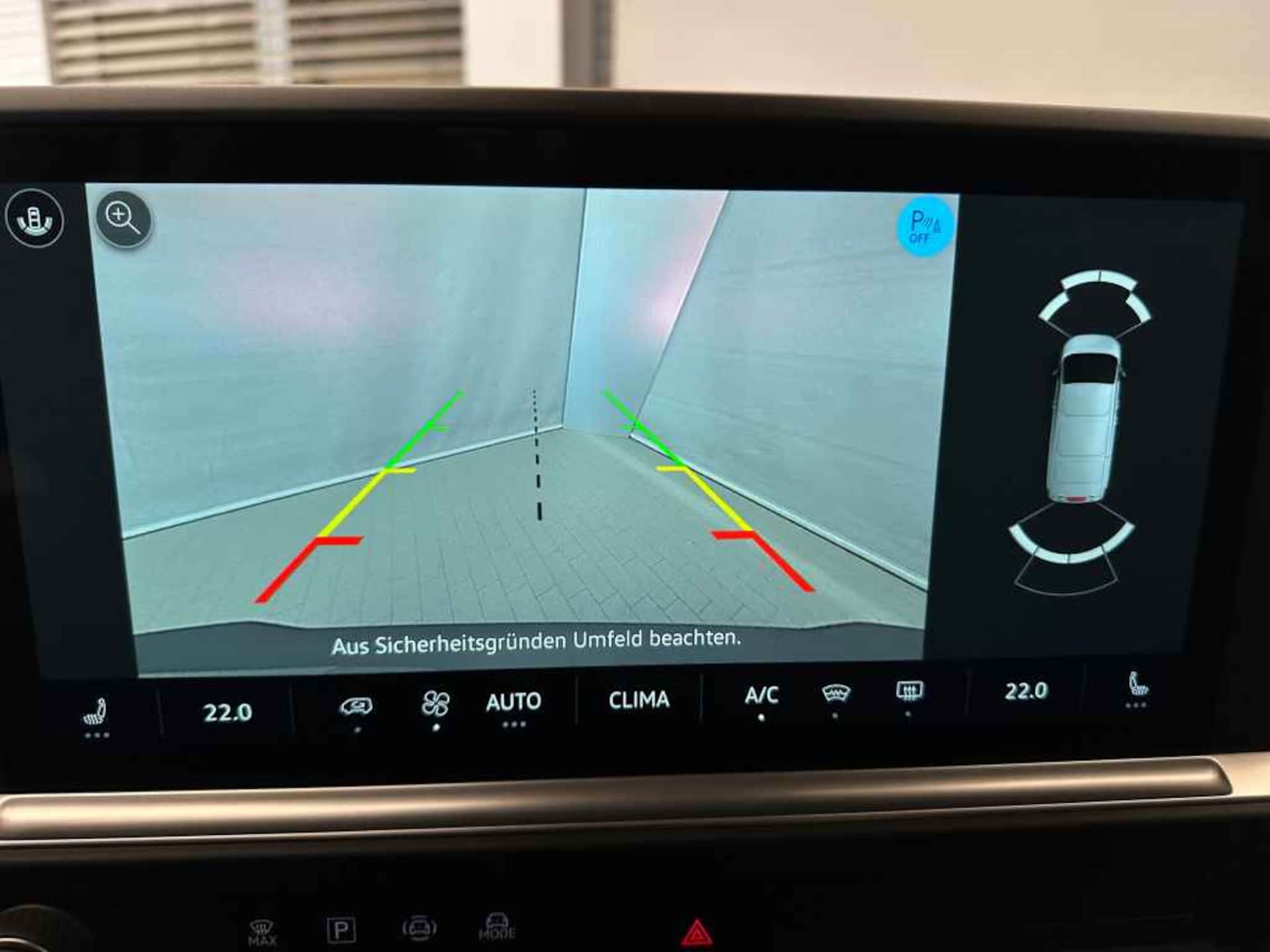 Volkswagen e-Caravelle Langer Radstand