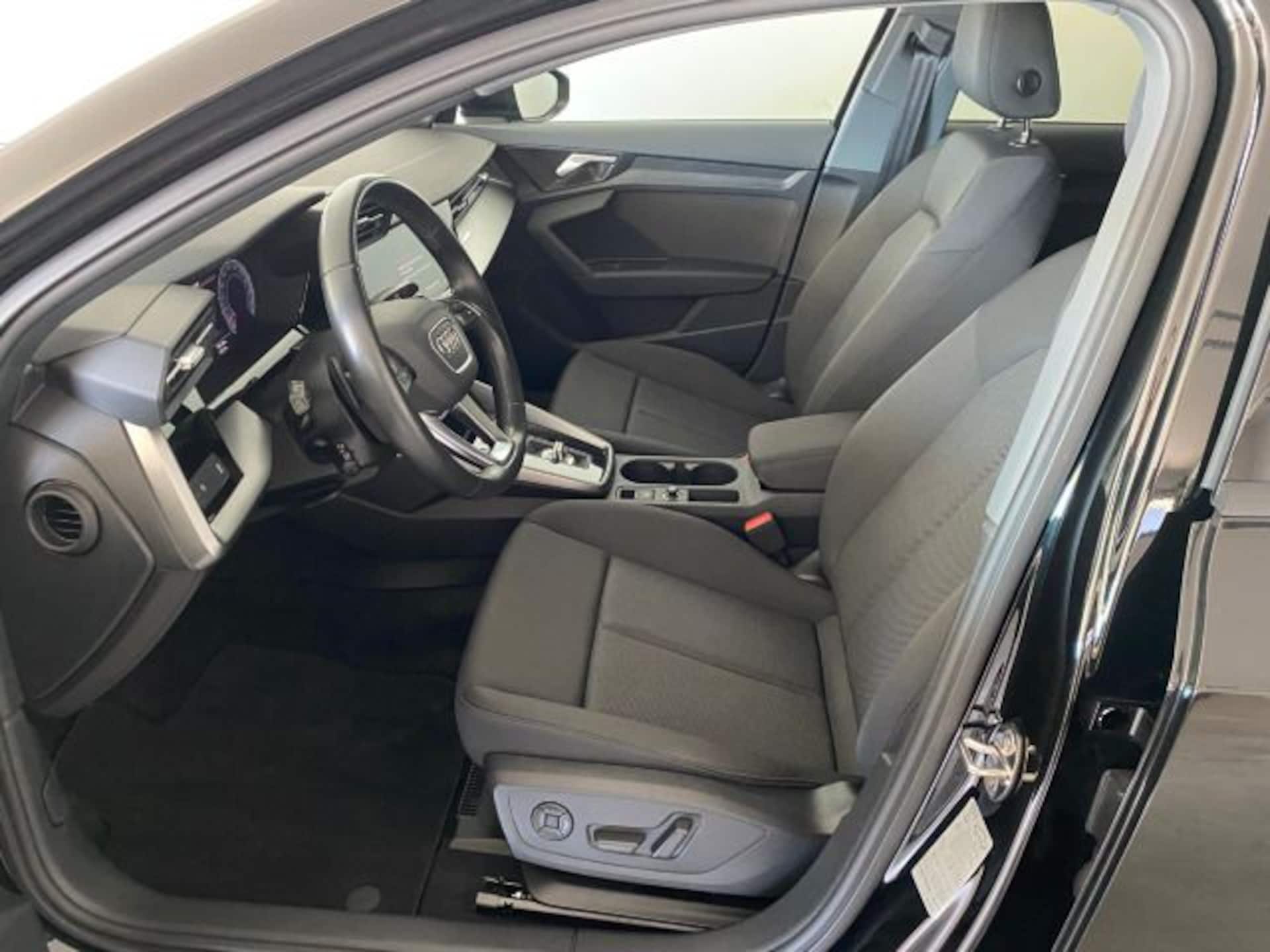 Audi A3 Sportback S line