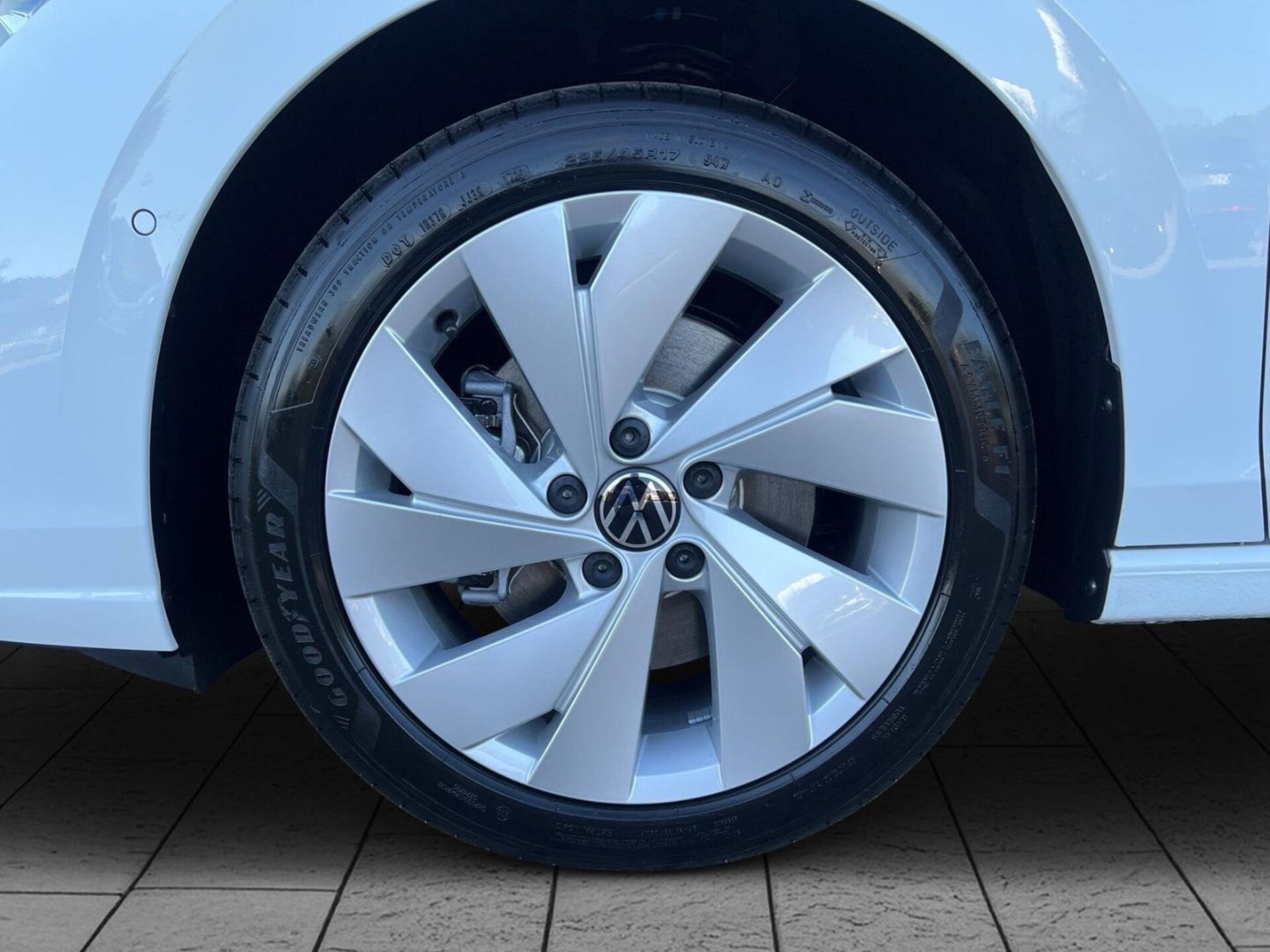 Volkswagen Golf Variant Life