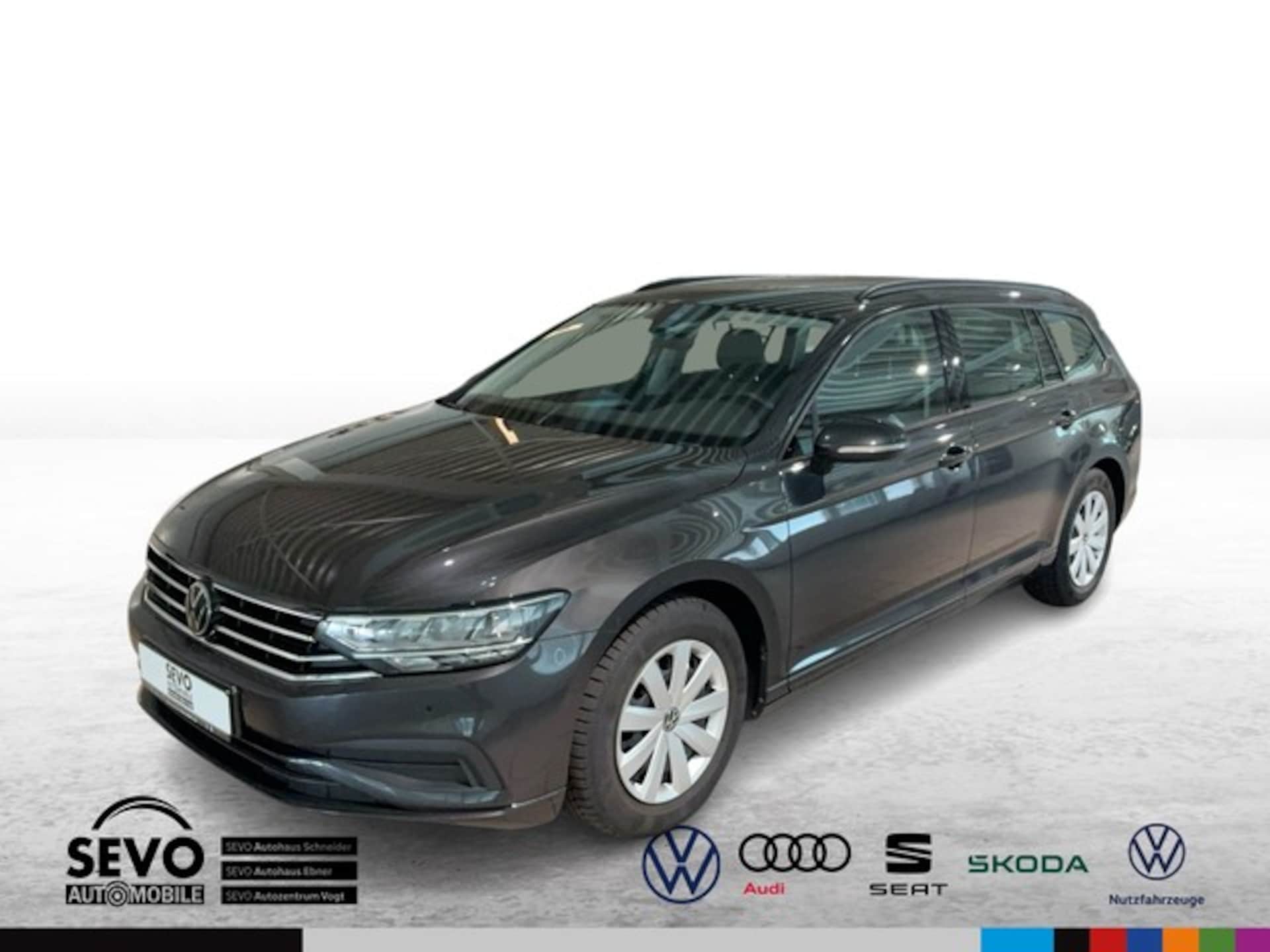 Volkswagen Passat Variant Basis-Modell