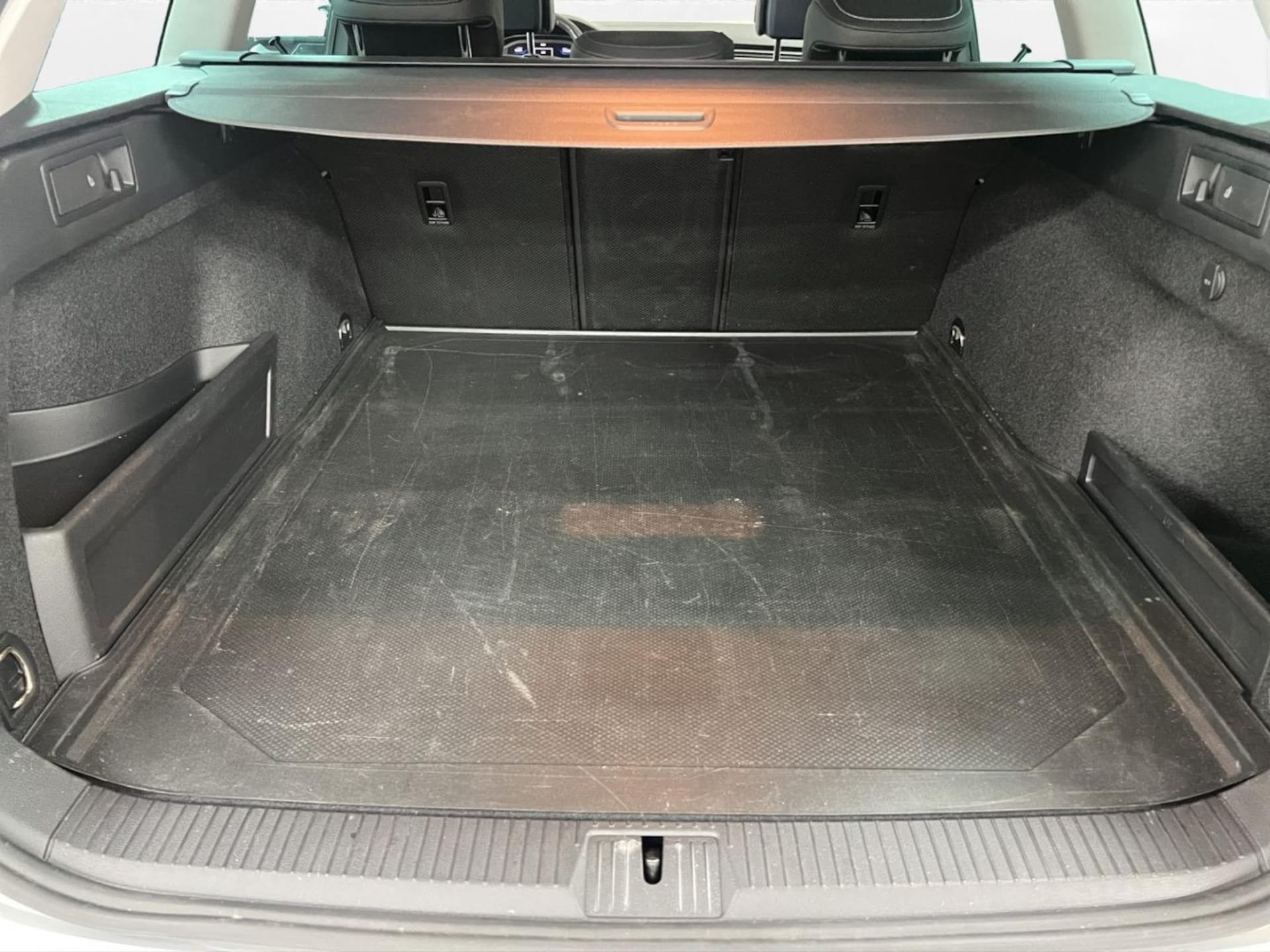 Volkswagen Passat Variant Elegance