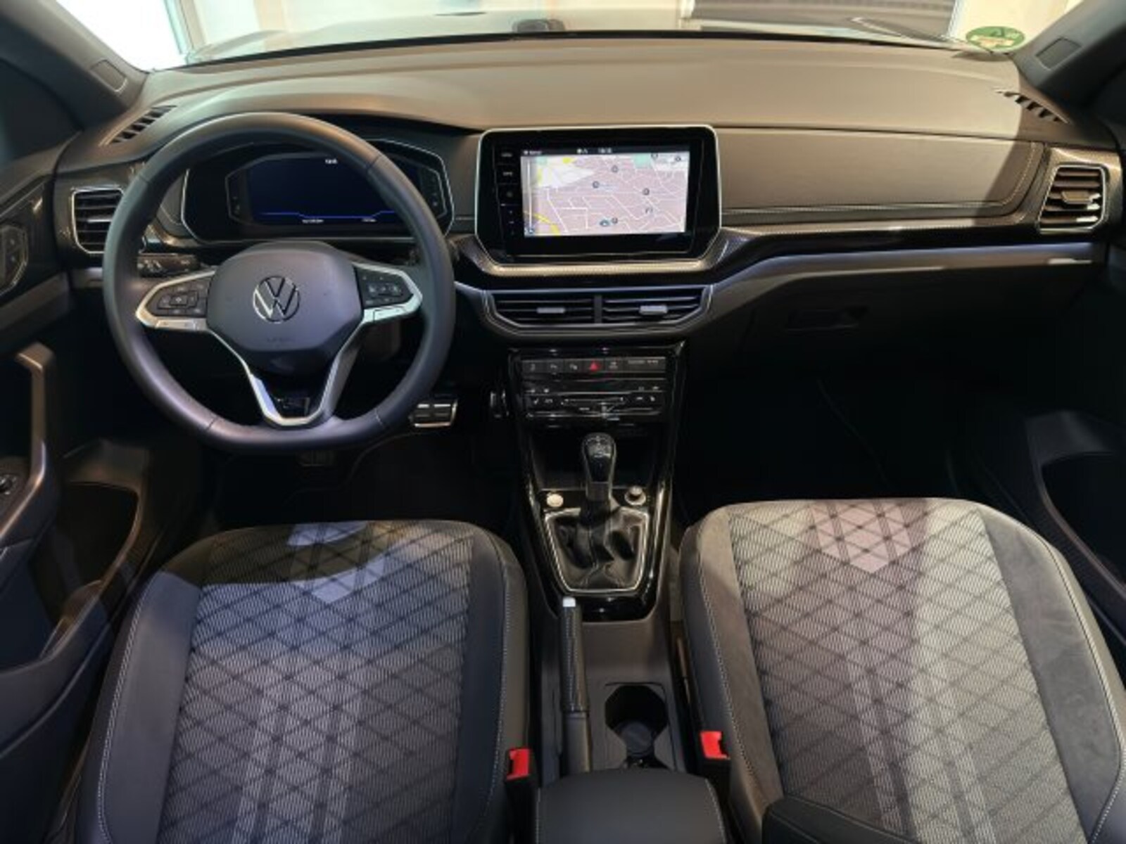 Volkswagen T-Cross – Bild 11