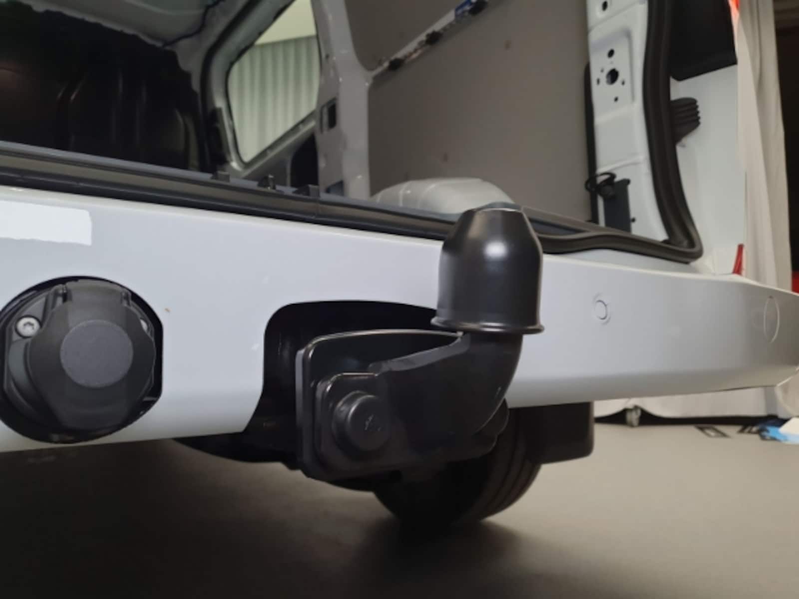 Volkswagen Transporter Kasten kurzer Radstand – Bild 13