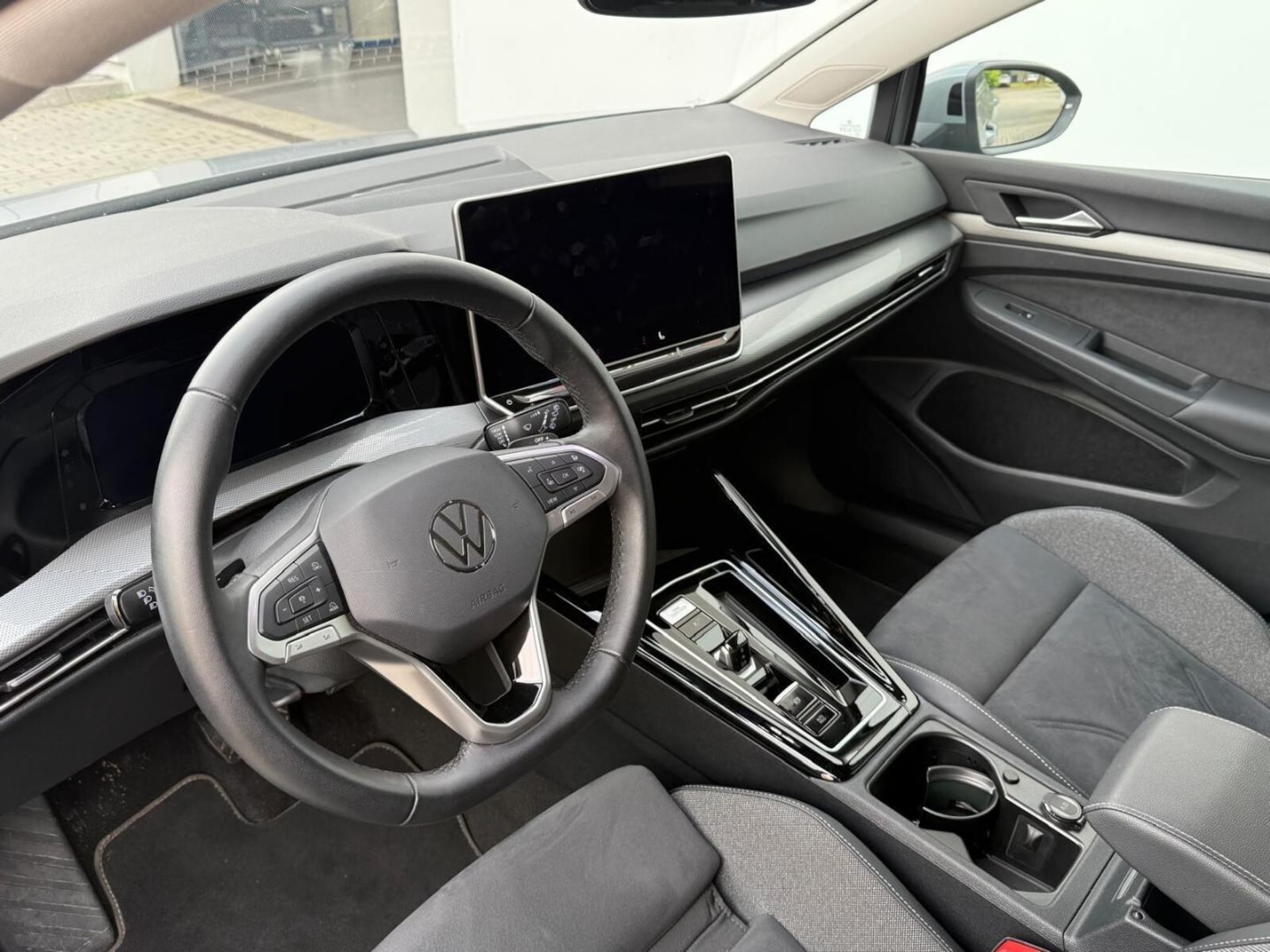 Volkswagen Golf Style