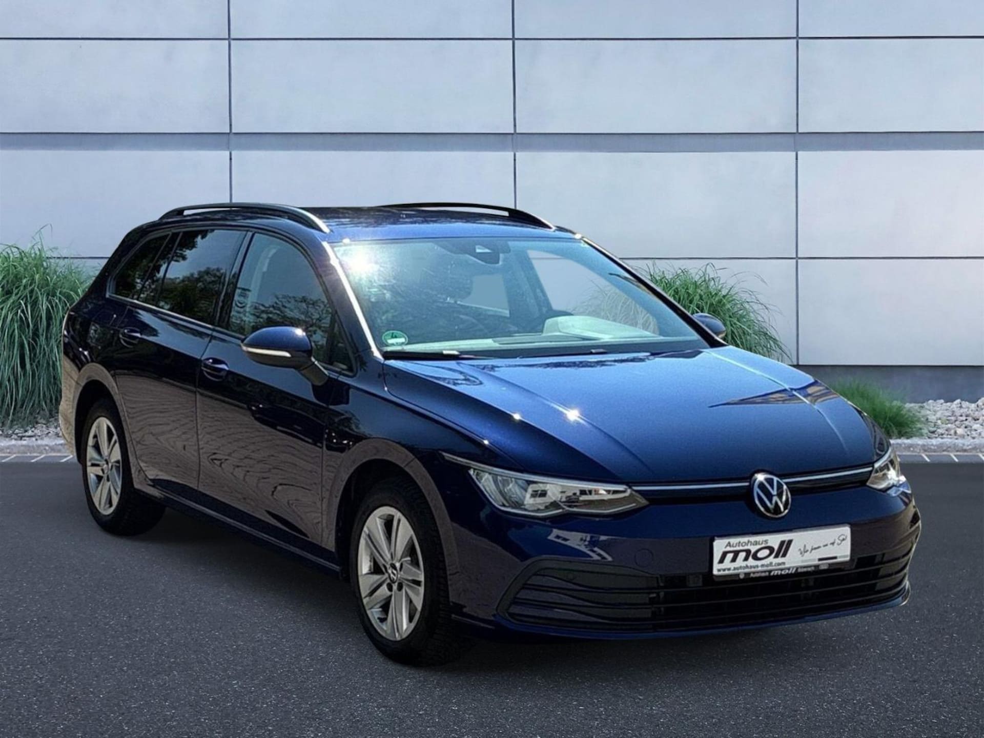Volkswagen Golf Variant Life