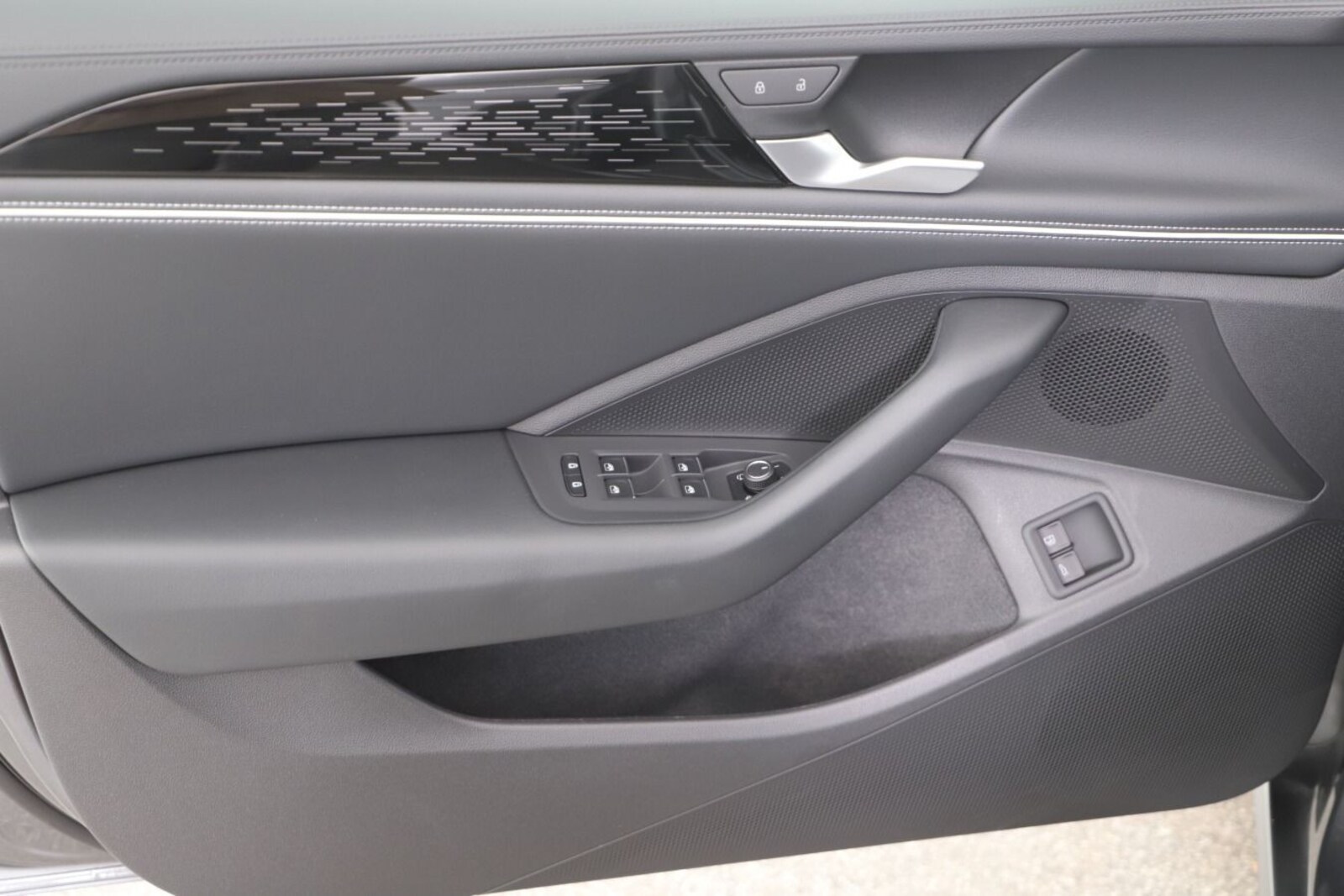 Volkswagen Passat – Bild 13