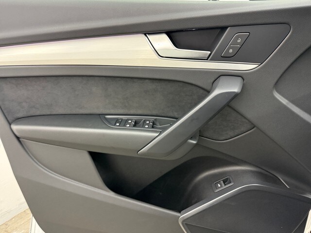 Image about Audi SQ5 TDI tiptronic