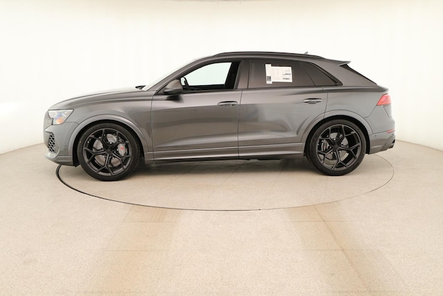 2026 Audi RS Q8 SUV performance
