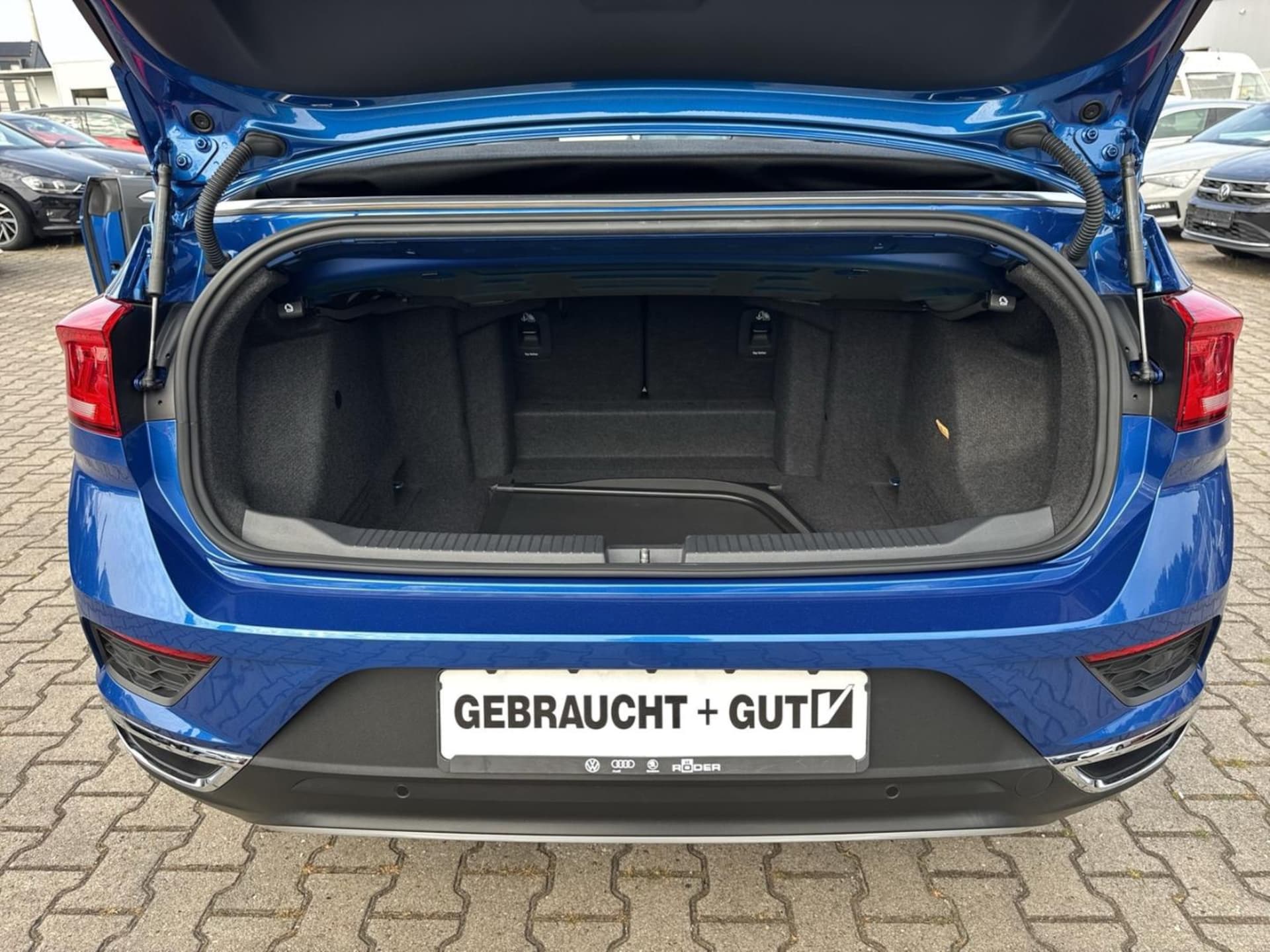 Volkswagen T-Roc Cabriolet Active