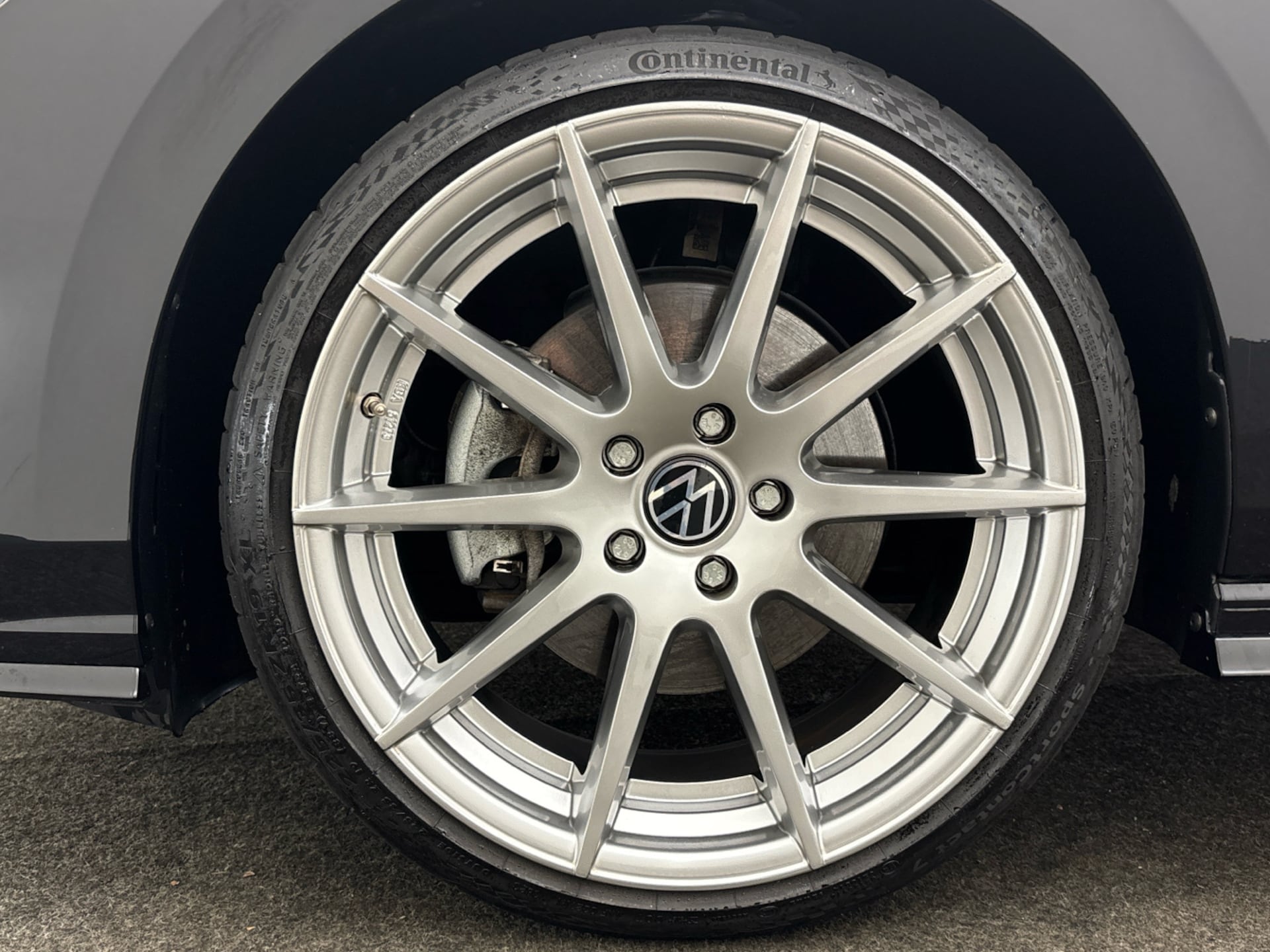 Volkswagen Golf Variant R-Line