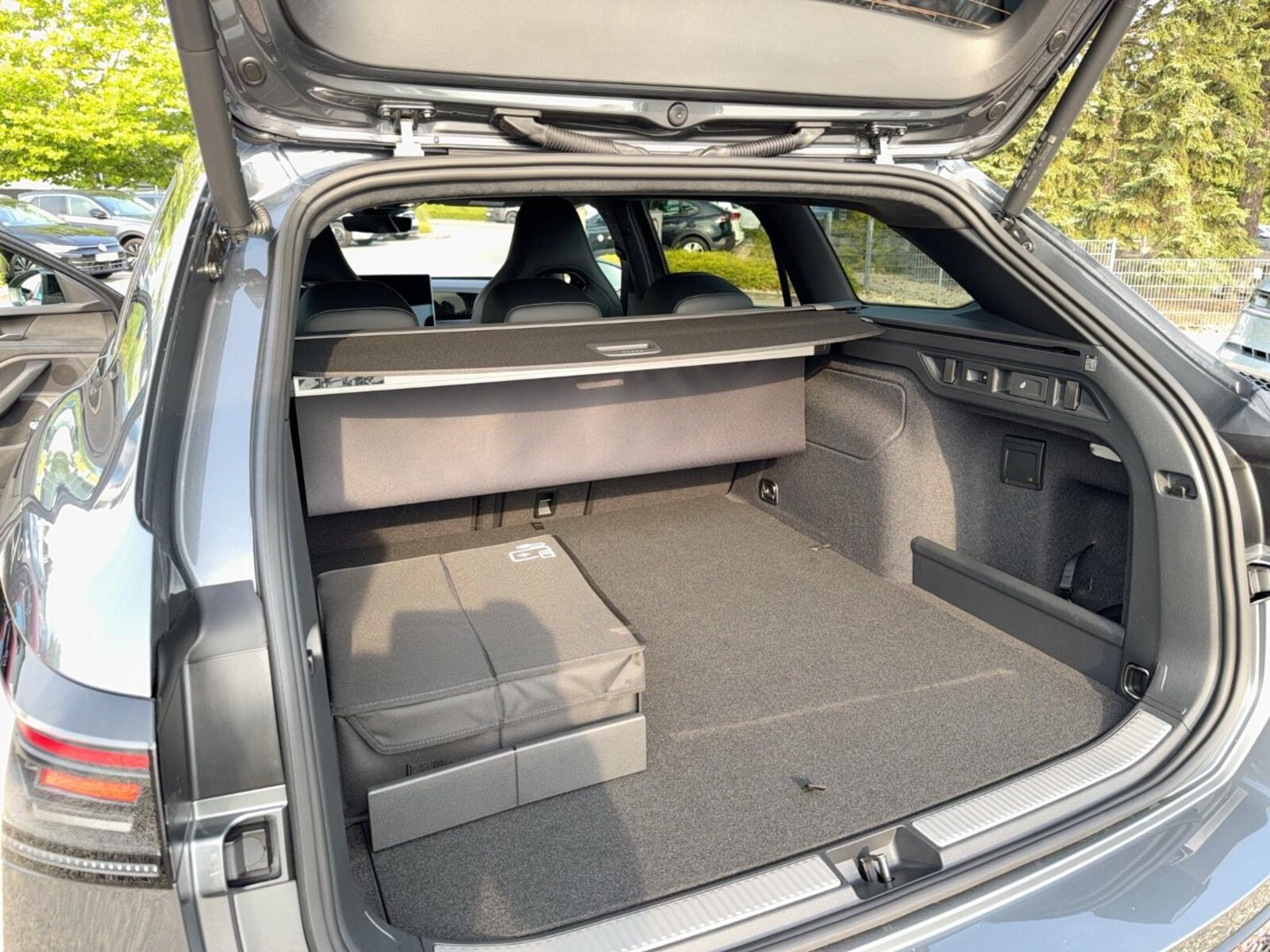 Volkswagen Passat – Bild 16