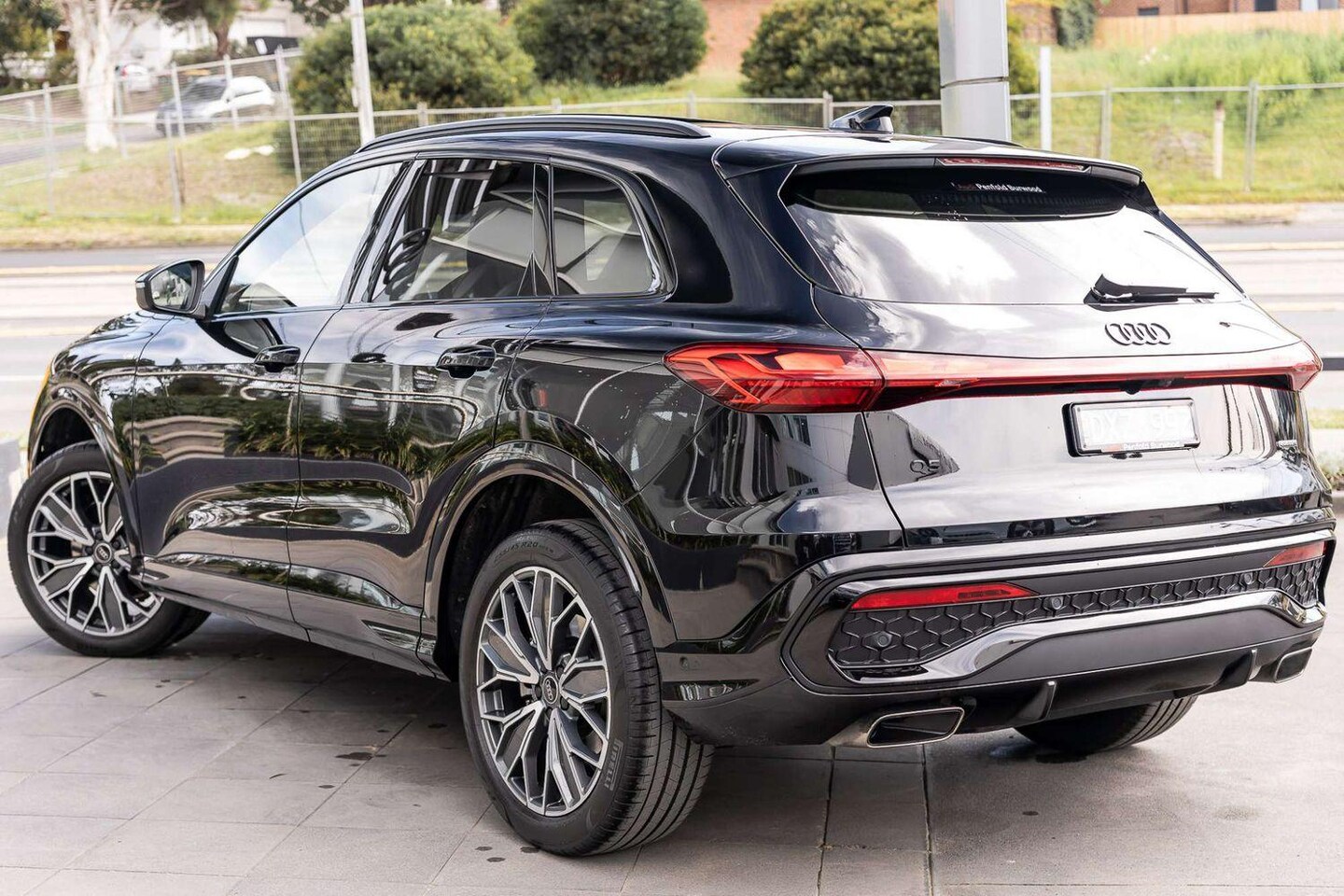Image about Audi Q5 SUV TFSI quattro 200 kW sport