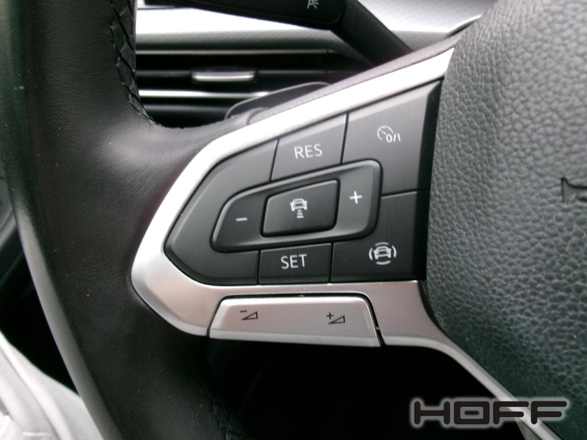 Volkswagen Golf Active