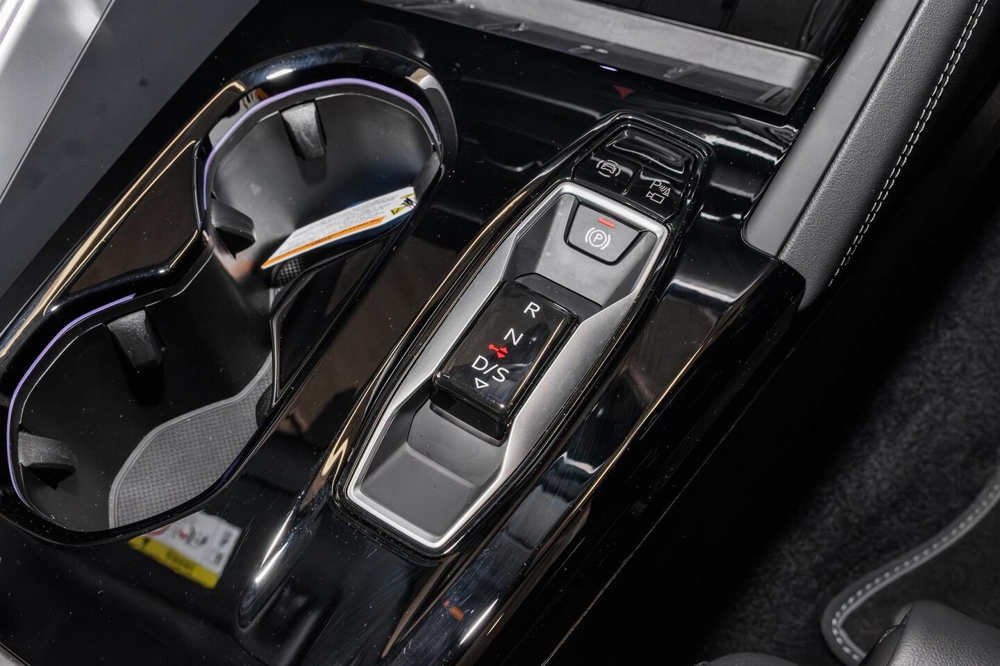 Image about Audi Q5 SUV e-hybrid quattro S tronic