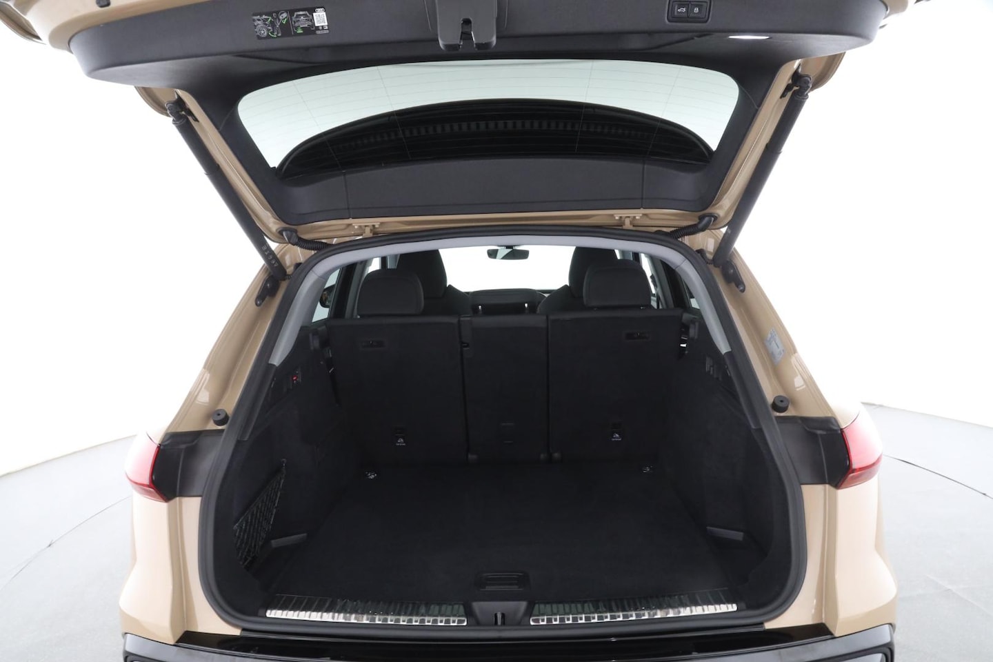 Bild über Audi Q5 SUV TFSI quattro 150 kW S tronic - für weitere Informationen kontaktieren Sie den Audi Partner