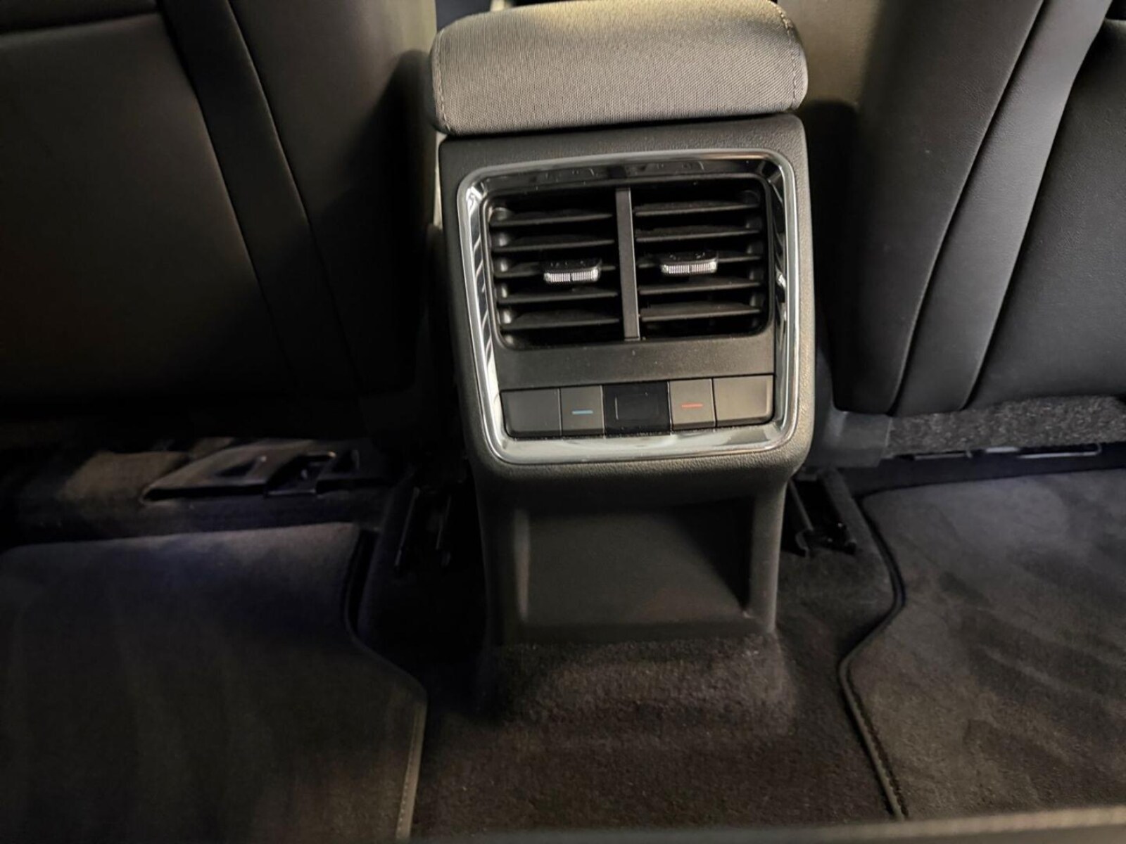 Škoda Enyaq – Bild 16