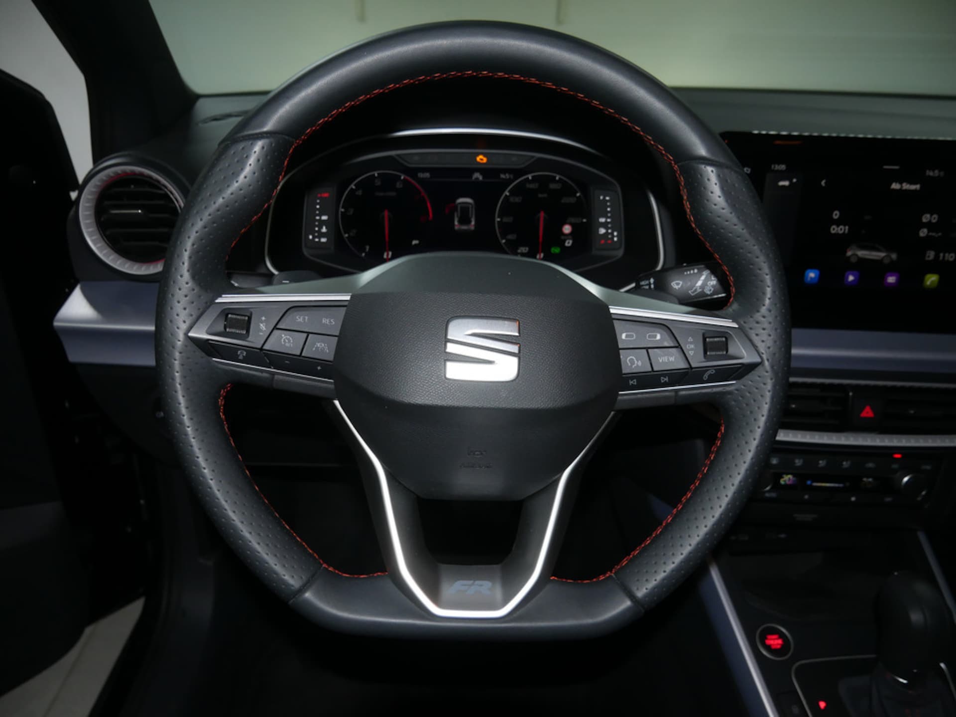 SEAT Arona FR