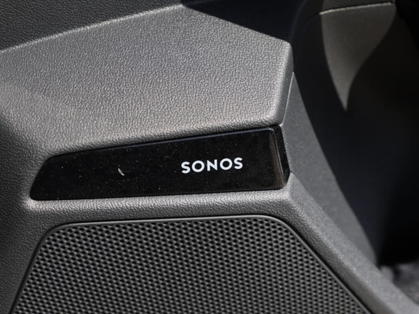 Bild über Audi RS 3 Sportback TFSI quattro 294 kW S tronic - für weitere Informationen kontaktieren Sie den Audi Partner