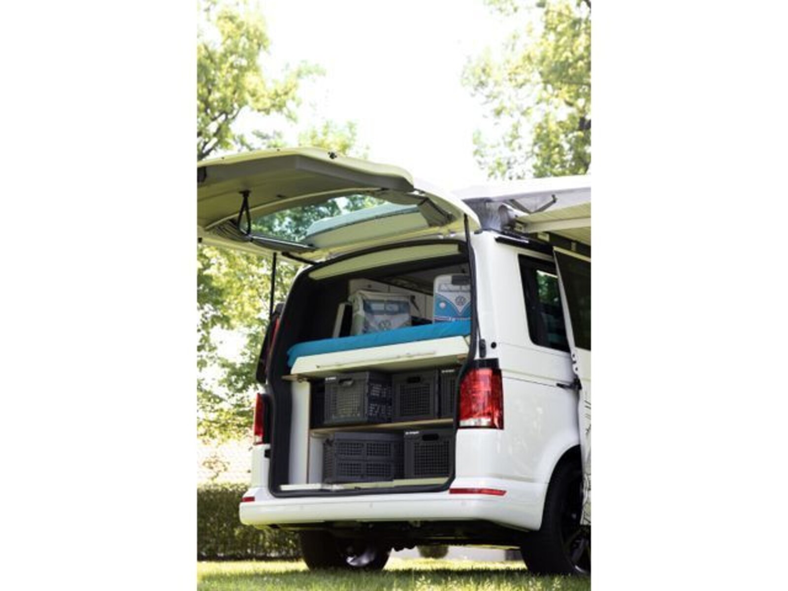 Volkswagen T6.1 Transporter Kombi langer Radstand – Bild 4