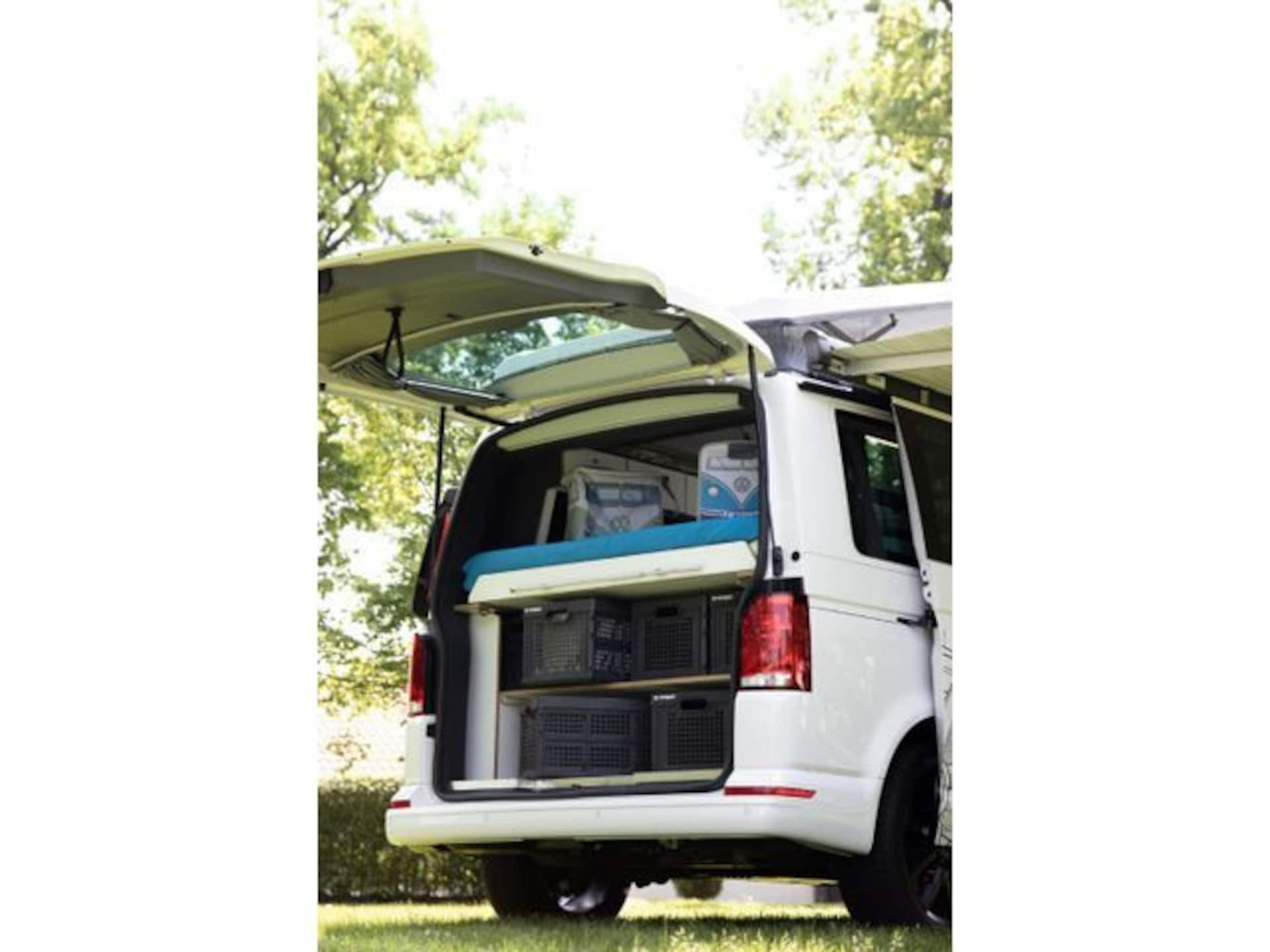 Volkswagen T6.1 Transporter Kombi langer Radstand