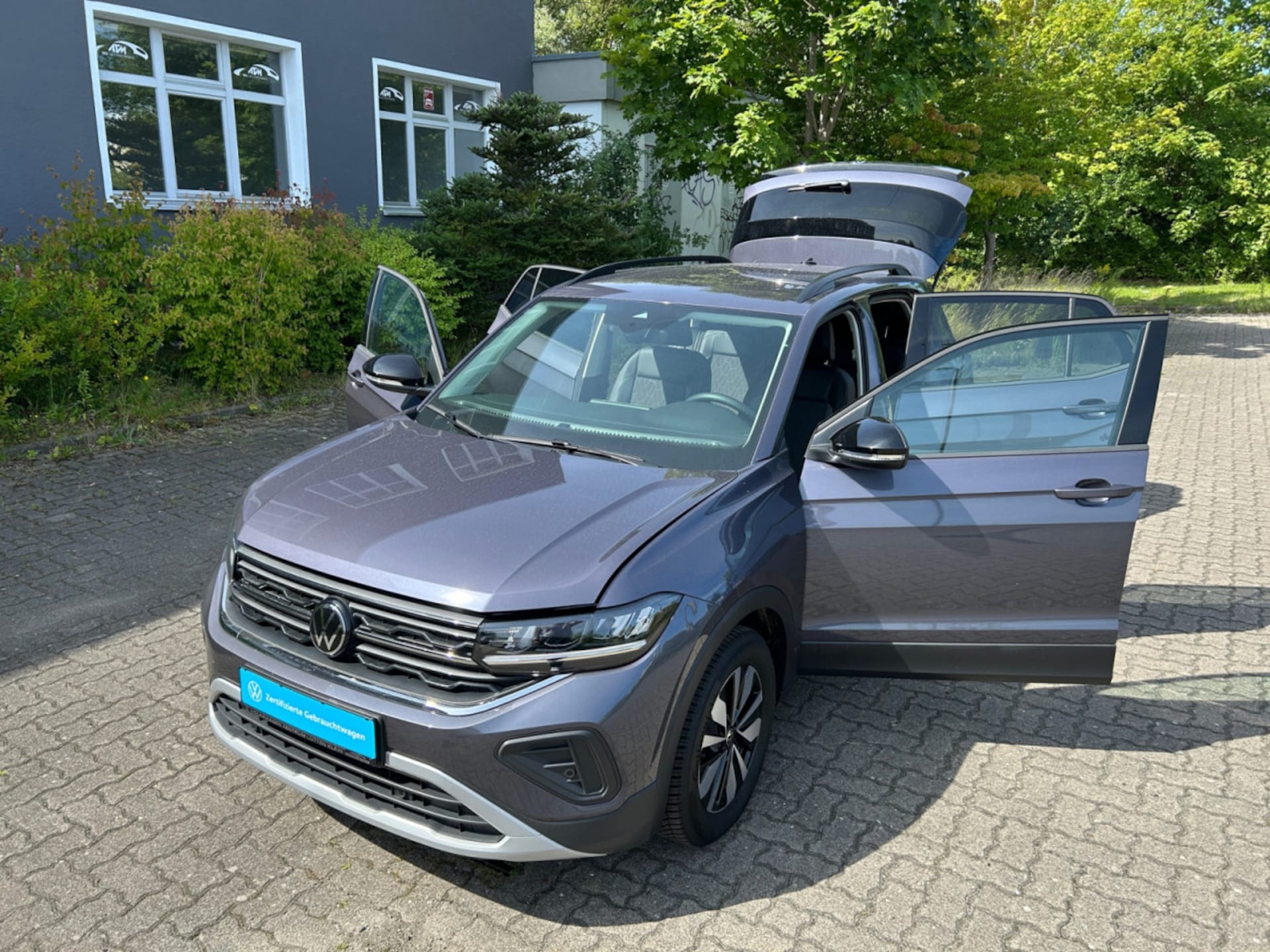 Volkswagen T-Cross Life