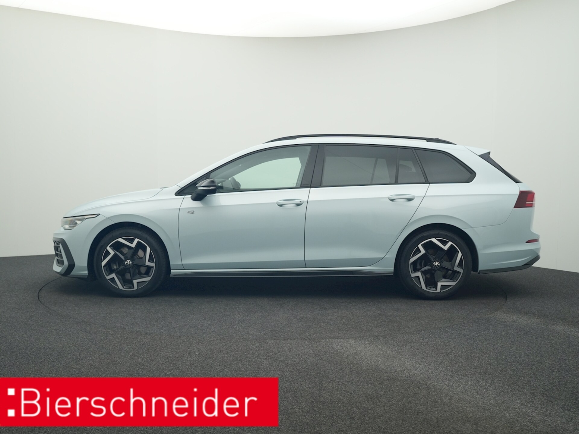 Volkswagen Golf Variant R-Line