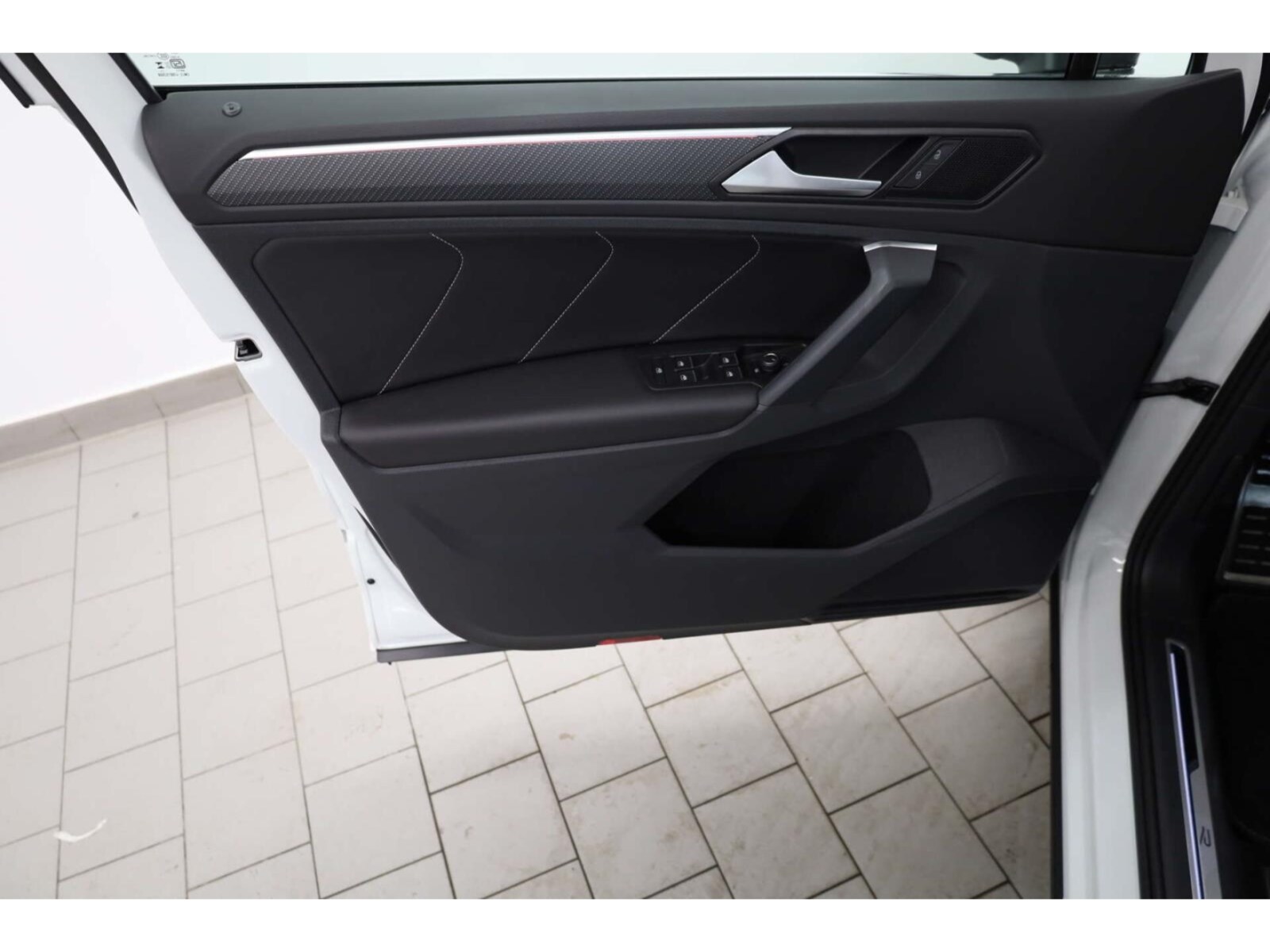 Volkswagen Tiguan – Bild 15