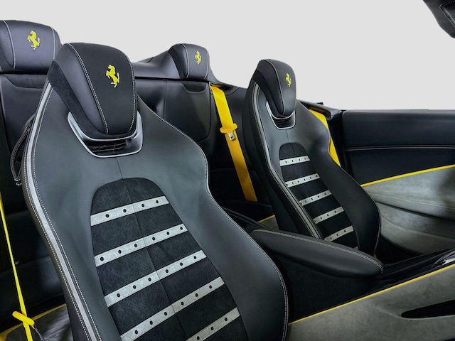 2024 Ferrari Roma Spider