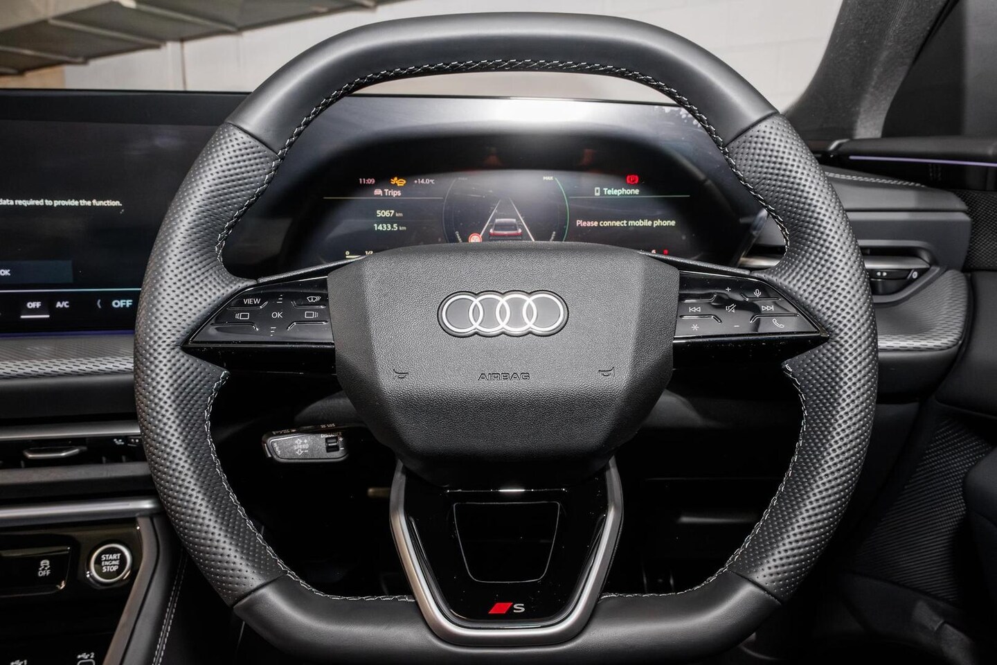 Image about Audi Q5 SUV e-hybrid quattro S tronic