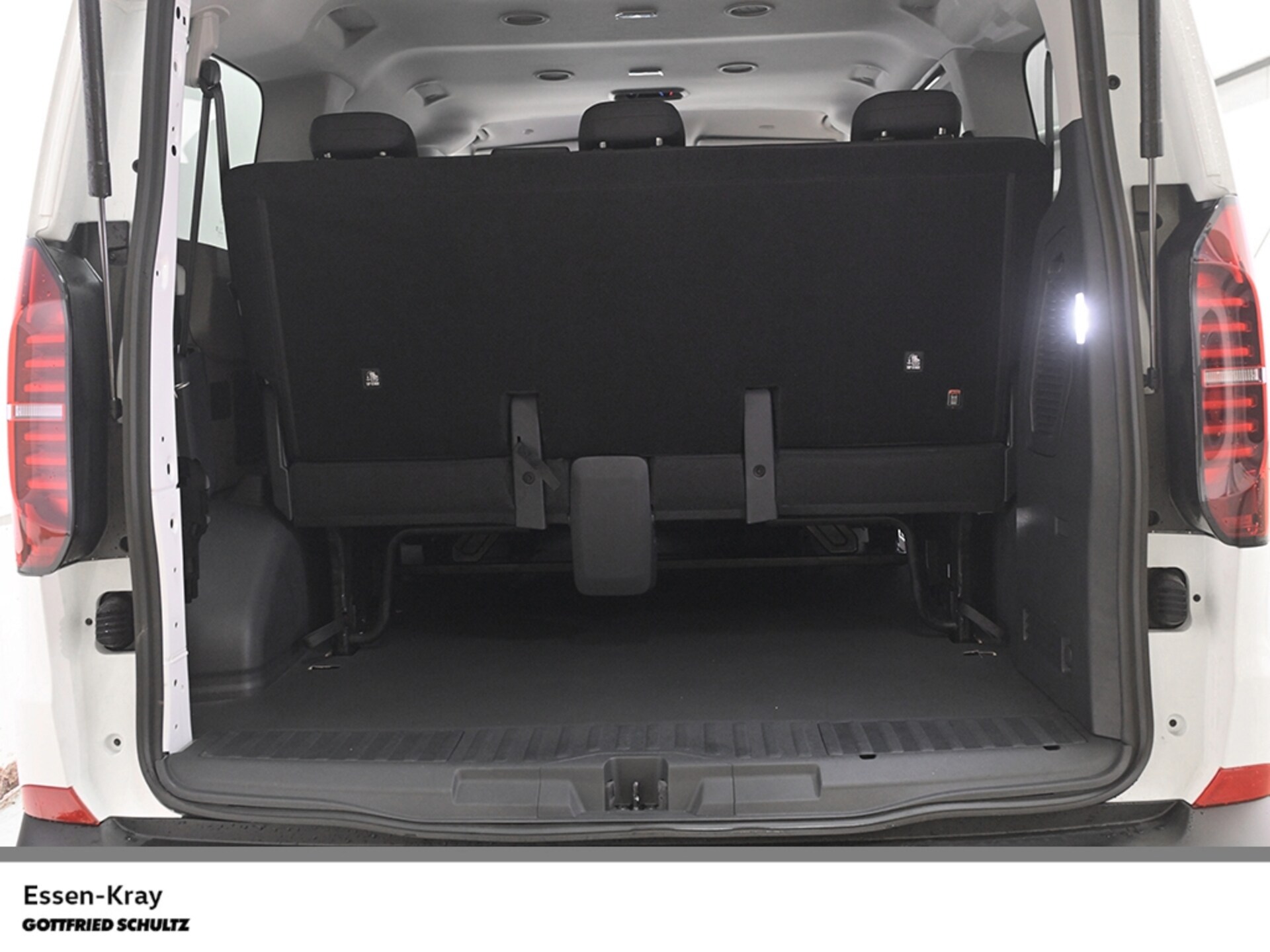 Volkswagen Transporter Kombi kurzer Radstand