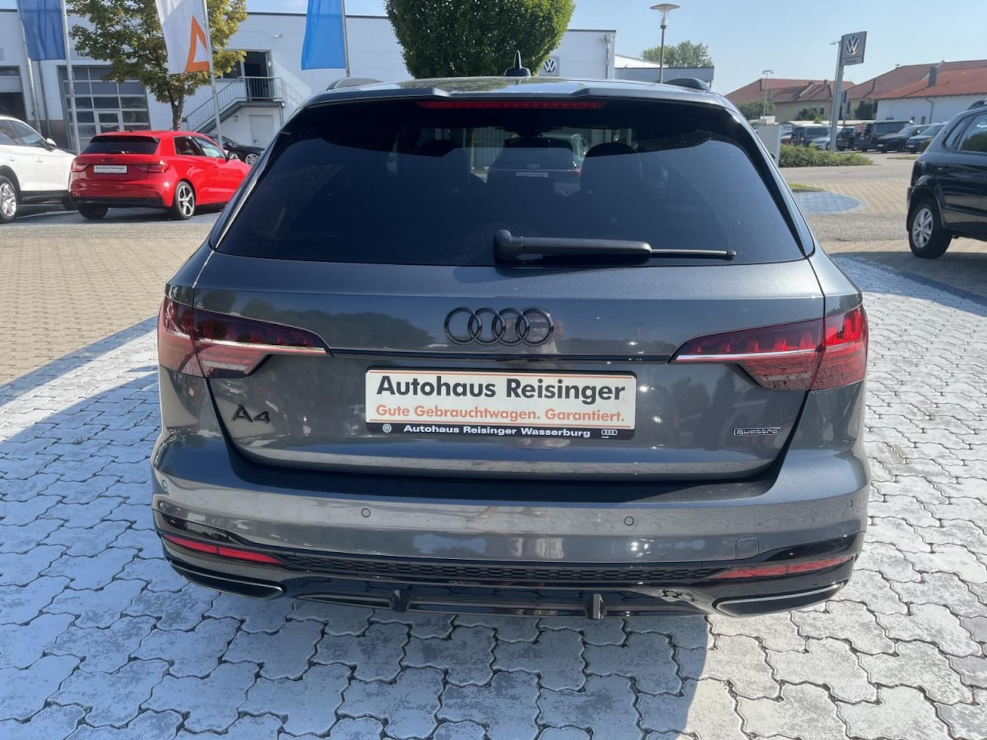 Audi A4 Avant S line