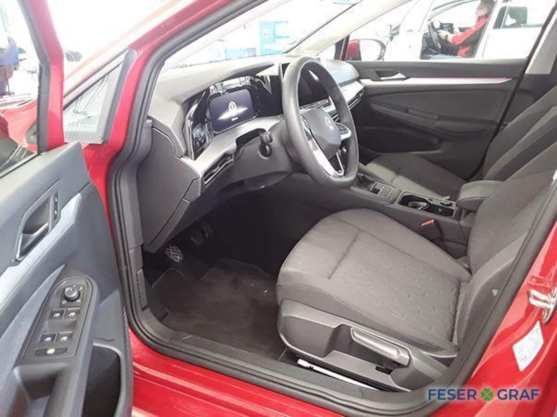 Volkswagen Golf Life