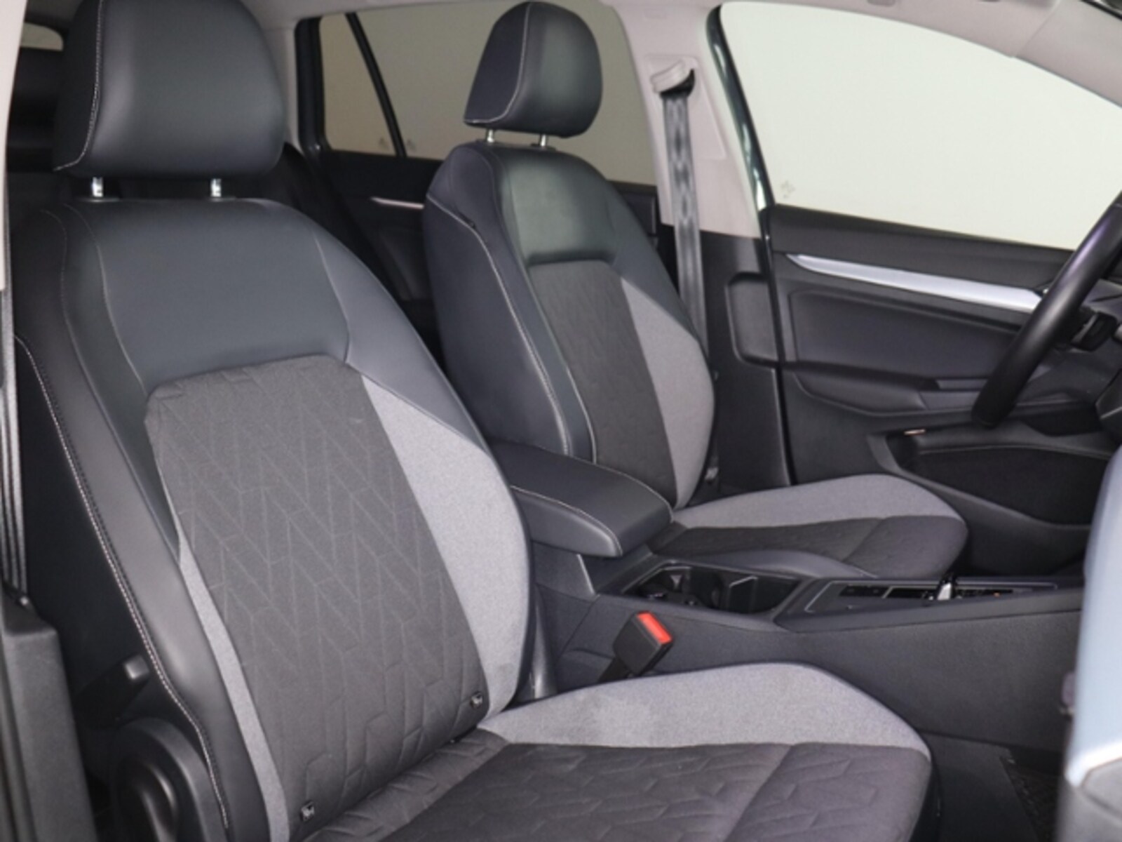 Volkswagen Golf Variant – Bild 13