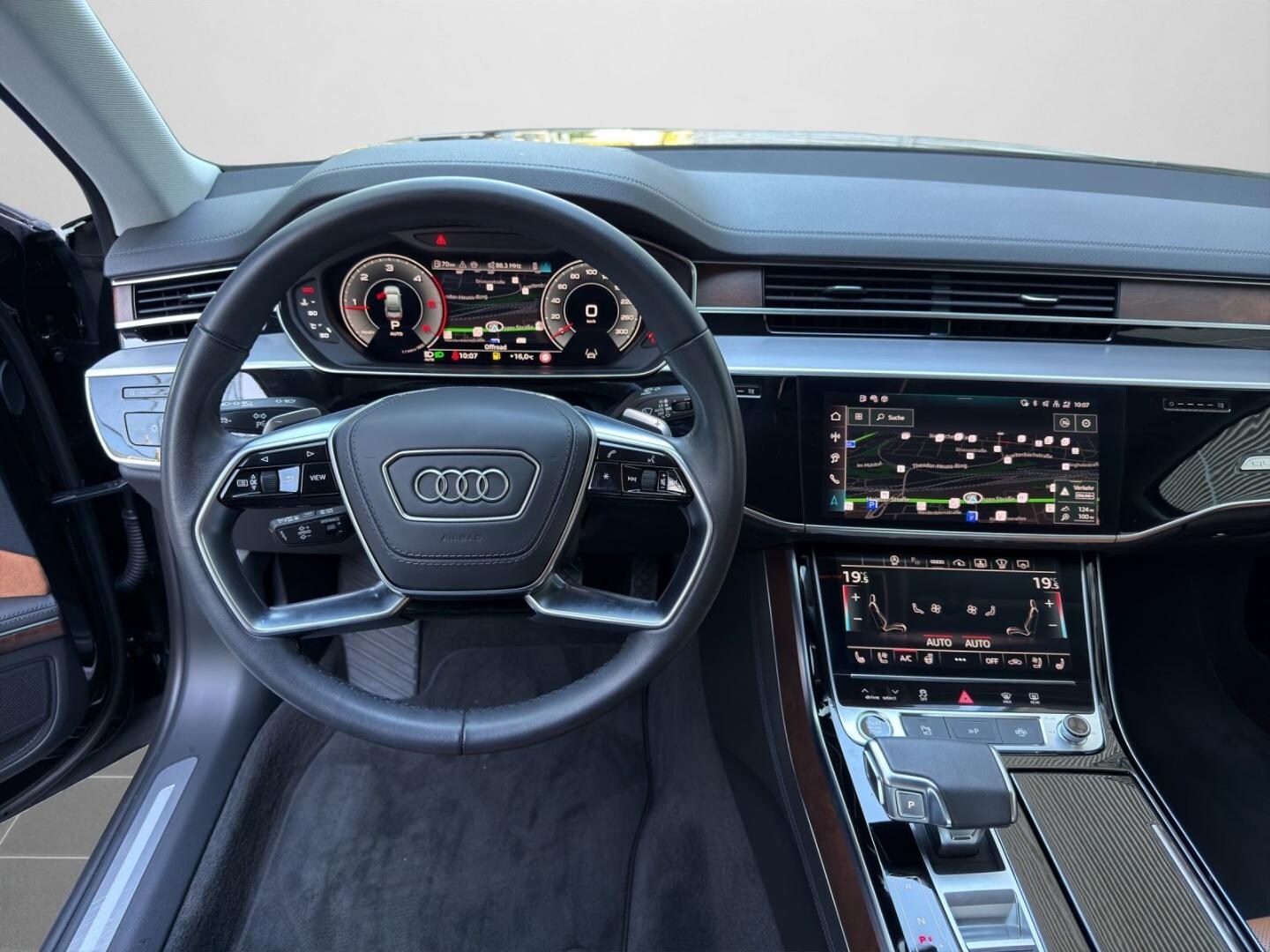 Bild über Audi A8 50 TDI quattro tiptronic - für weitere Informationen kontaktieren Sie den Audi Partner