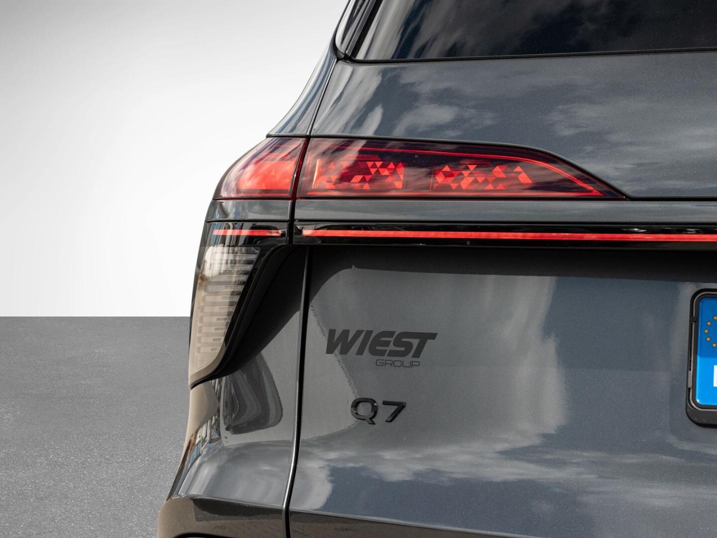 Bild über Audi Q7 SUV TDI quattro 220 kW tiptronic - für weitere Informationen kontaktieren Sie den Audi Partner