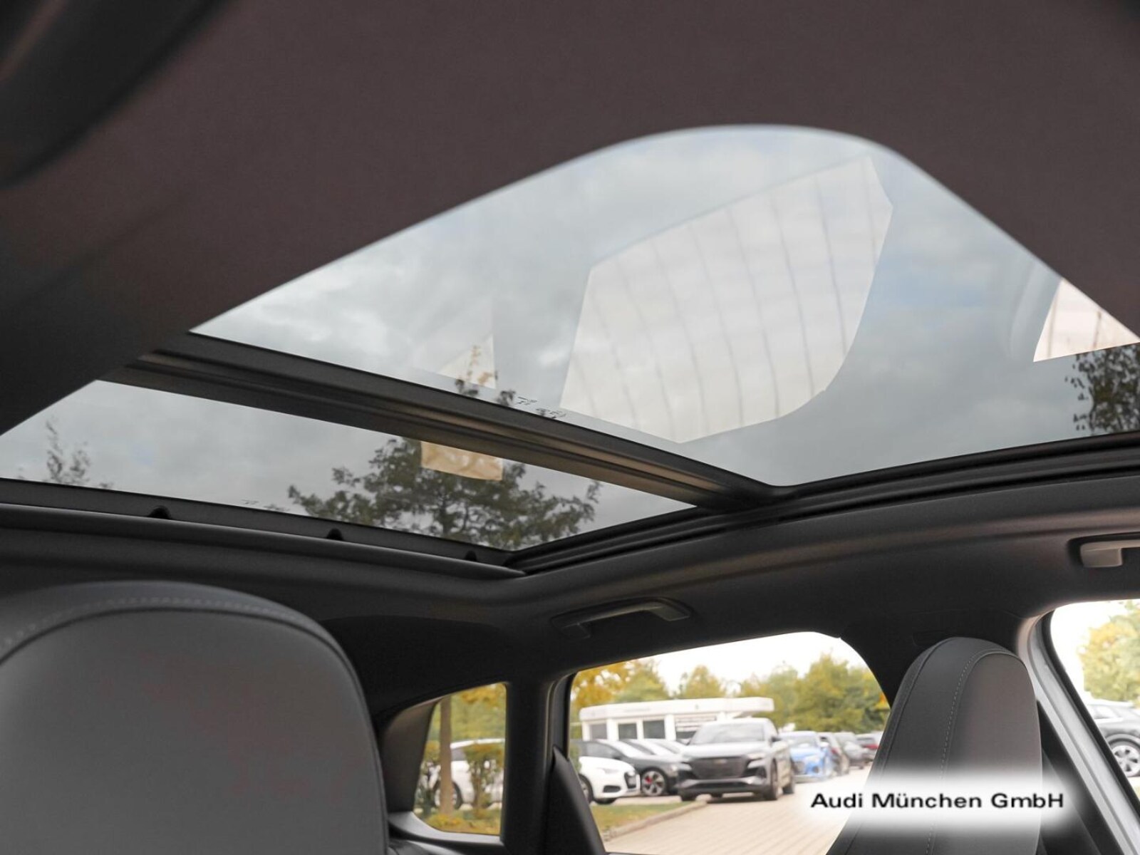 Audi Q3 – Bild 12