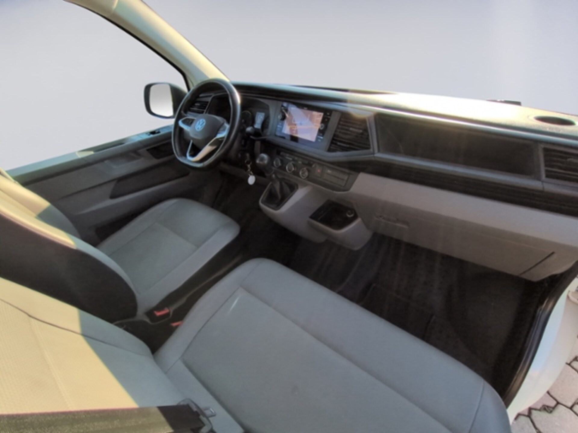 Volkswagen T6.1 Transporter Kasten kurzer Radstand