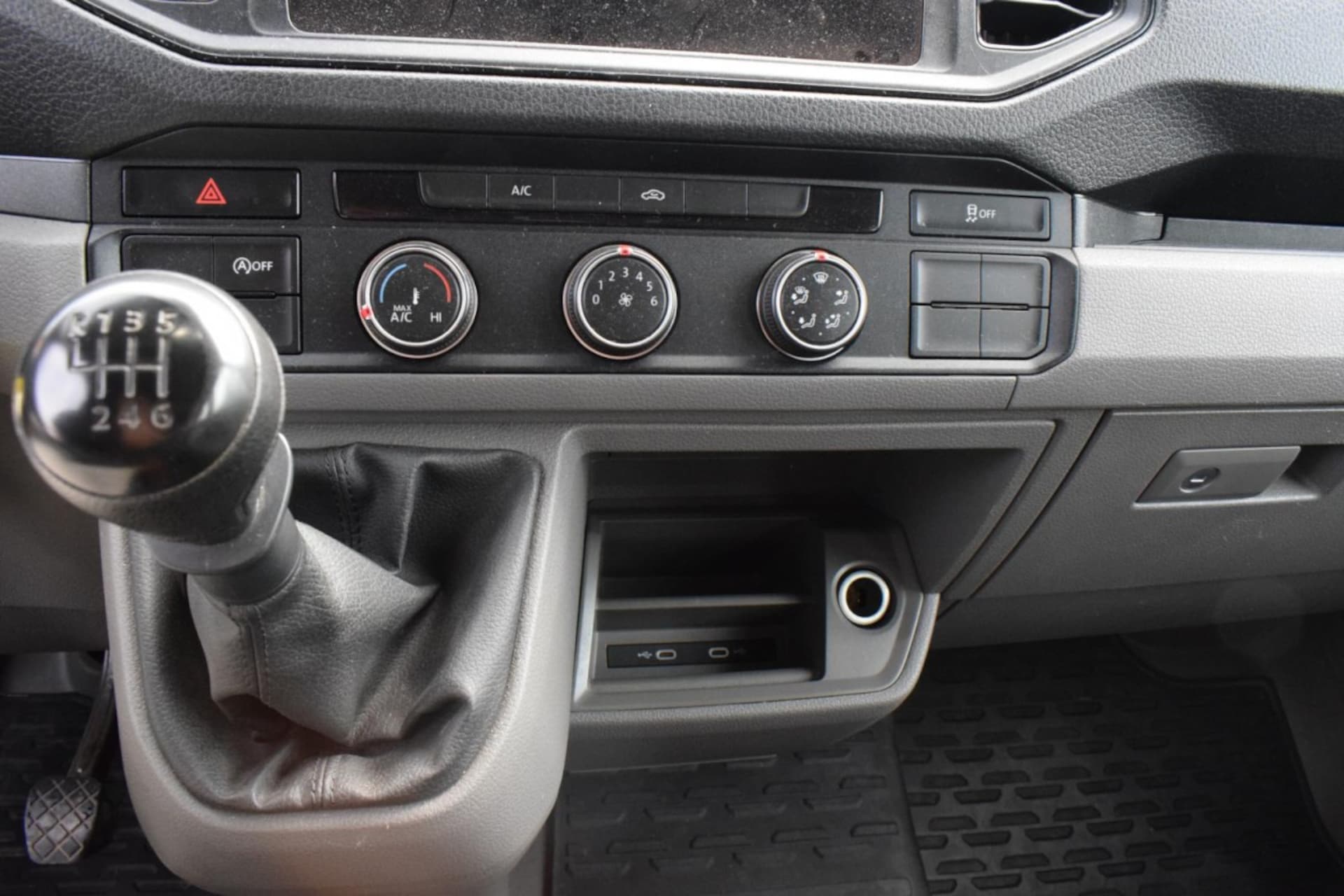 Volkswagen Crafter Doppelkabine mittlerer Radstand