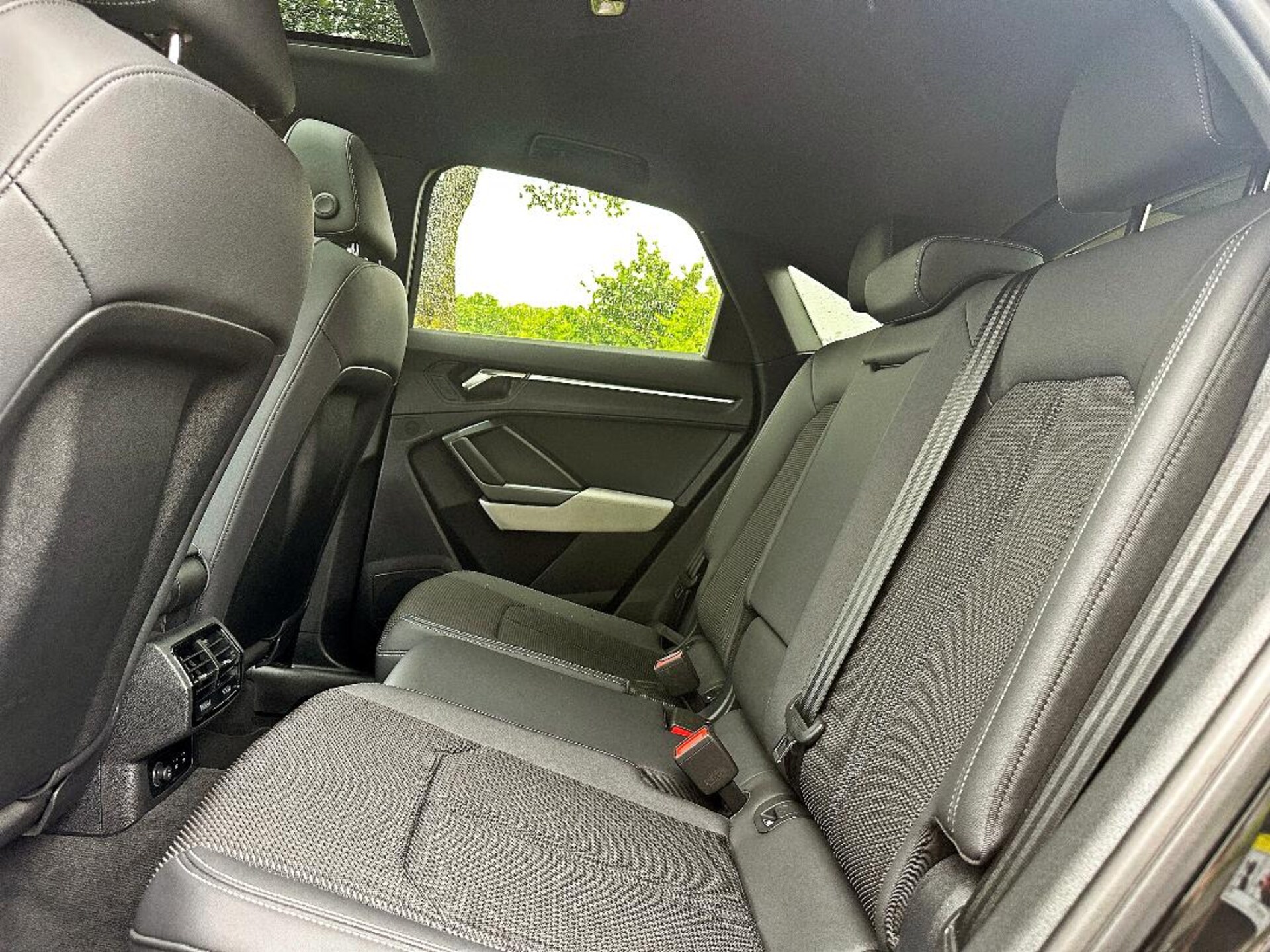 Audi Q3 Sportback S line