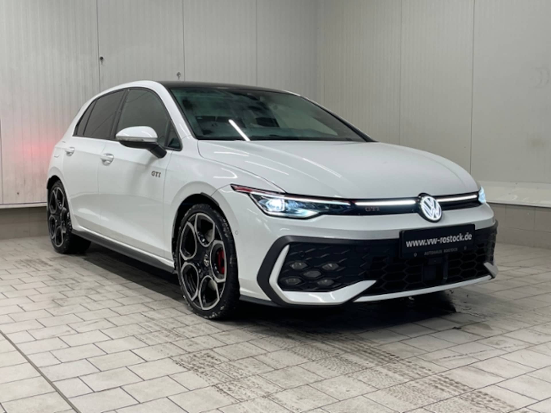 Volkswagen Golf GTI