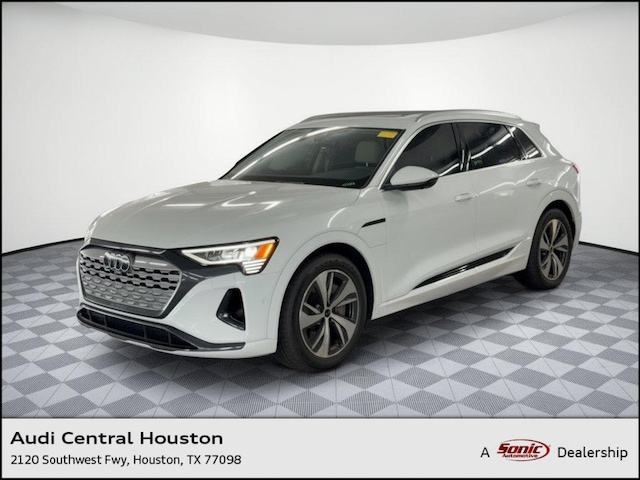 2024 Audi Q8 e-tron