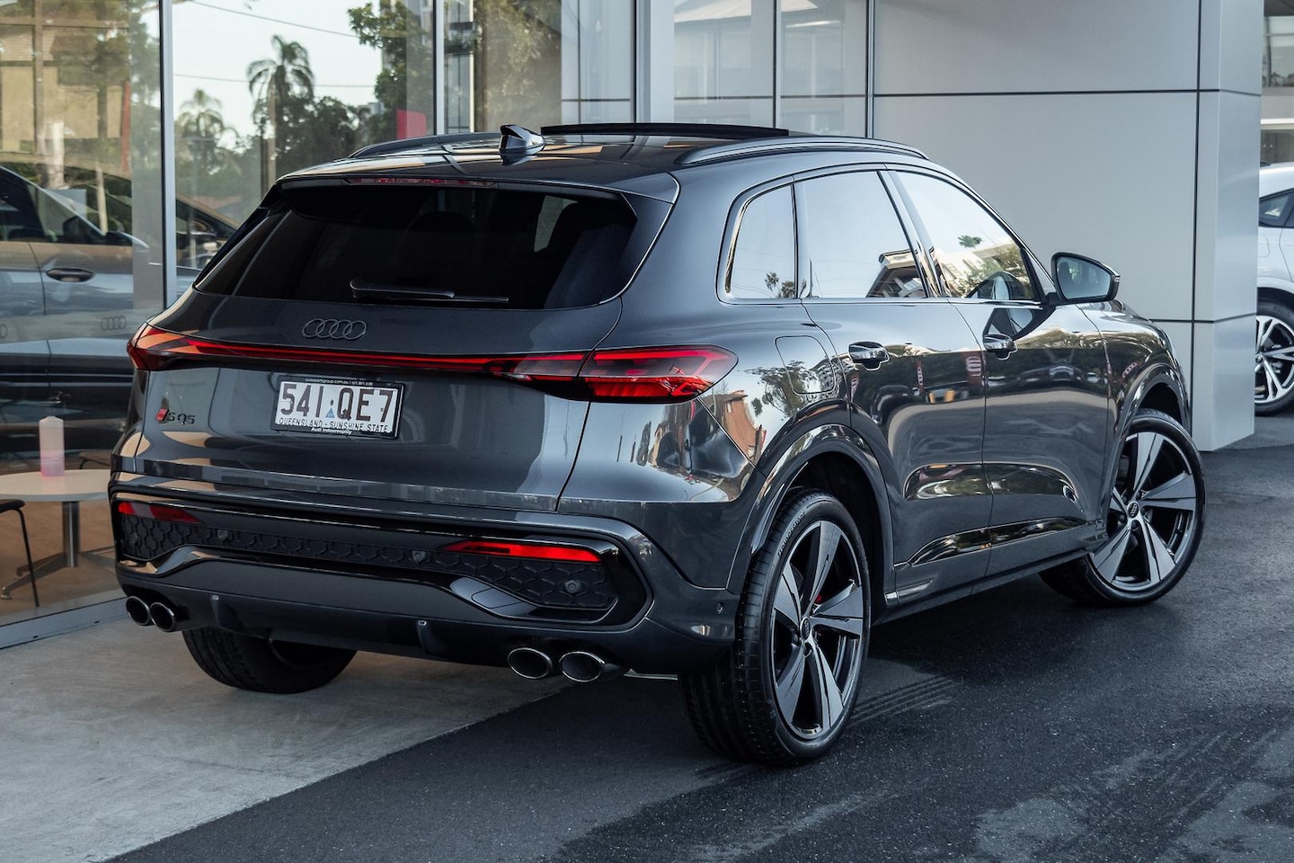 Image about Audi SQ5 SUV TFSI 270 kW edition one