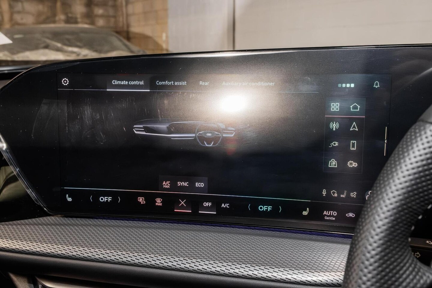 Image about Audi Q5 SUV e-hybrid quattro S tronic