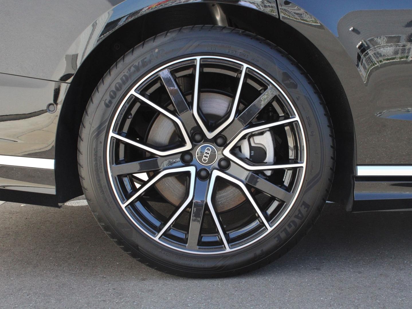 Image about Audi A8 55 TFSI quattro 250(340) kW(PS) tiptronic